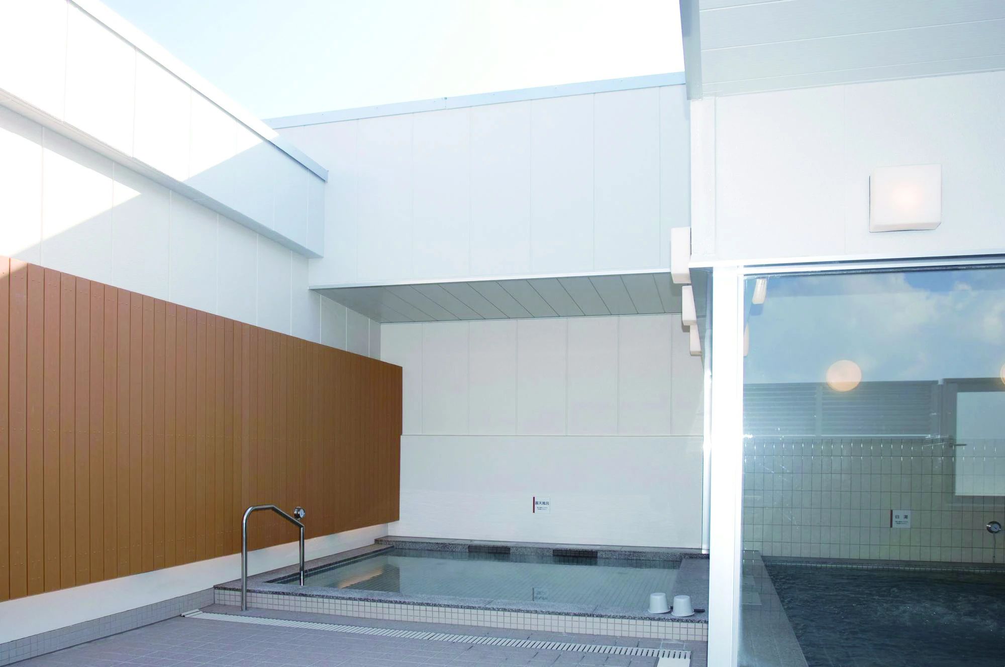 KONAMI SPORTS CLUB(コナミスポーツクラブ) 運動・体操・陸上 東岸和田のサムネイル画像 3