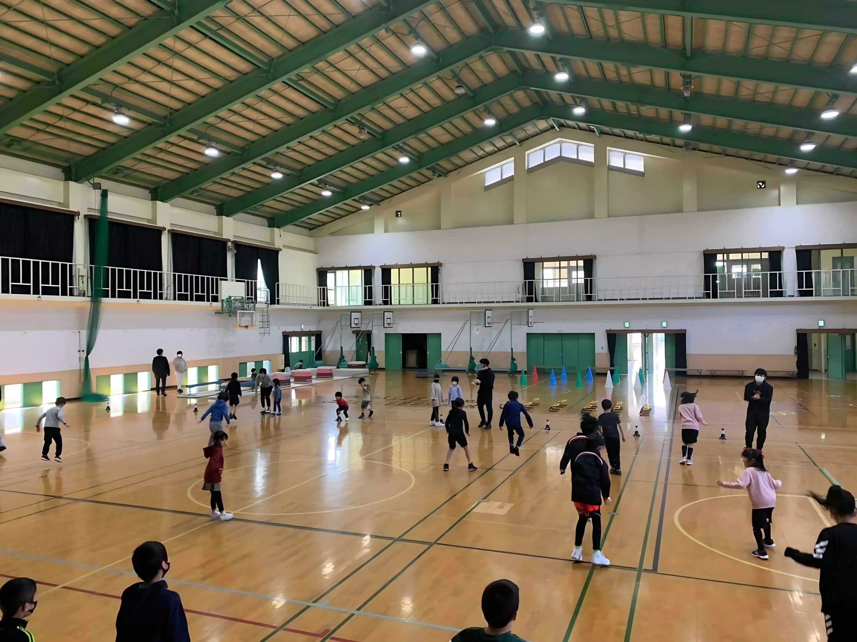 桃山深草ミニバスケットボールクラブ 京都市立桃山東小学校体育館のメイン画像