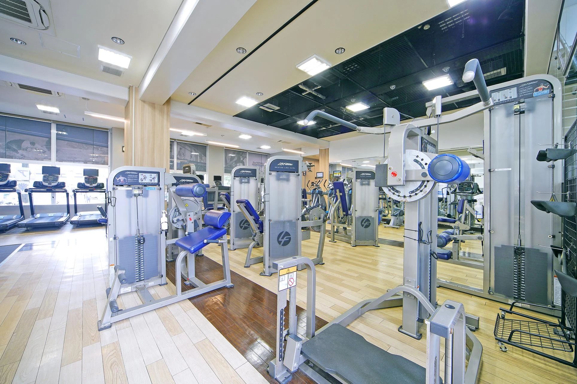 CENTRALSPORTS(セントラルスポーツ) テニス 武蔵小杉のサムネイル画像 4