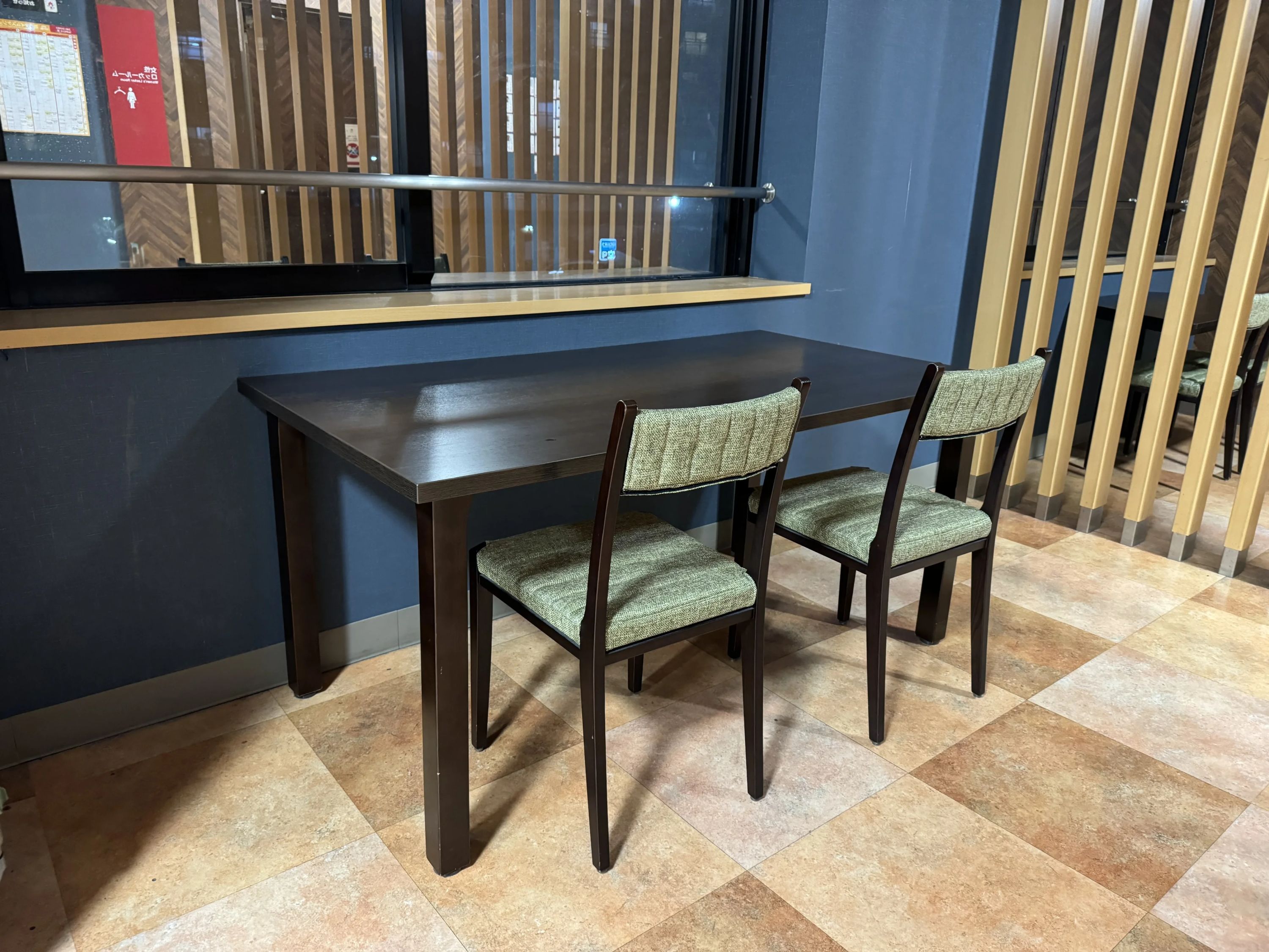 スポーツクラブ ルネサンス テニス 蕨24のサムネイル画像 5