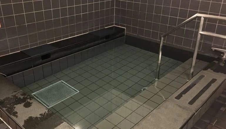 スポーツクラブ ルネサンス テニス 春日部教室のサムネイル画像 4