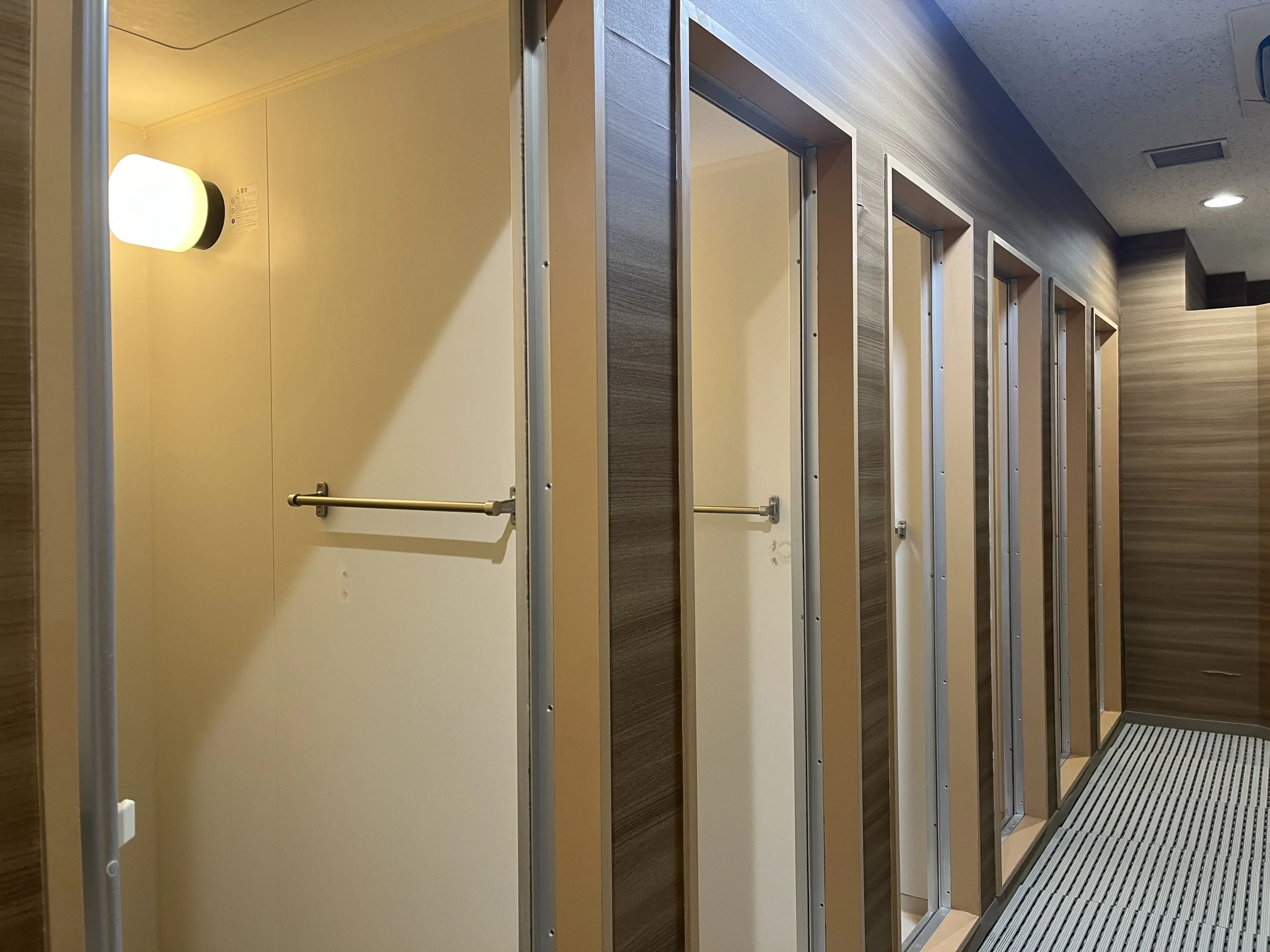 スポーツクラブ ルネサンス テニス 浦和24のサムネイル画像 5