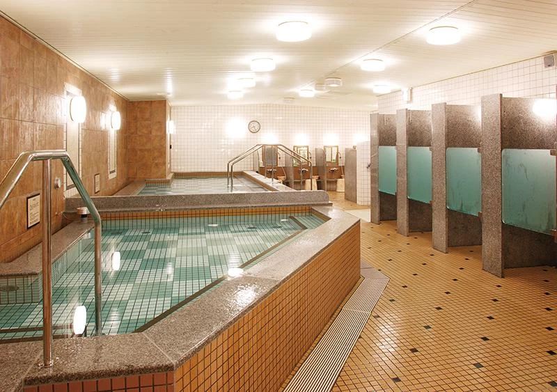 CENTRALSPORTS(セントラルスポーツ) テニス 新浦安のサムネイル画像 3