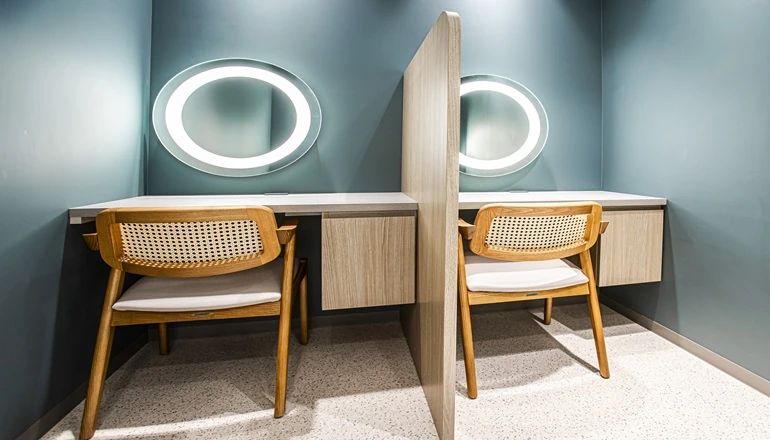 スポーツクラブ ルネサンス テニス 幕張24のサムネイル画像 5