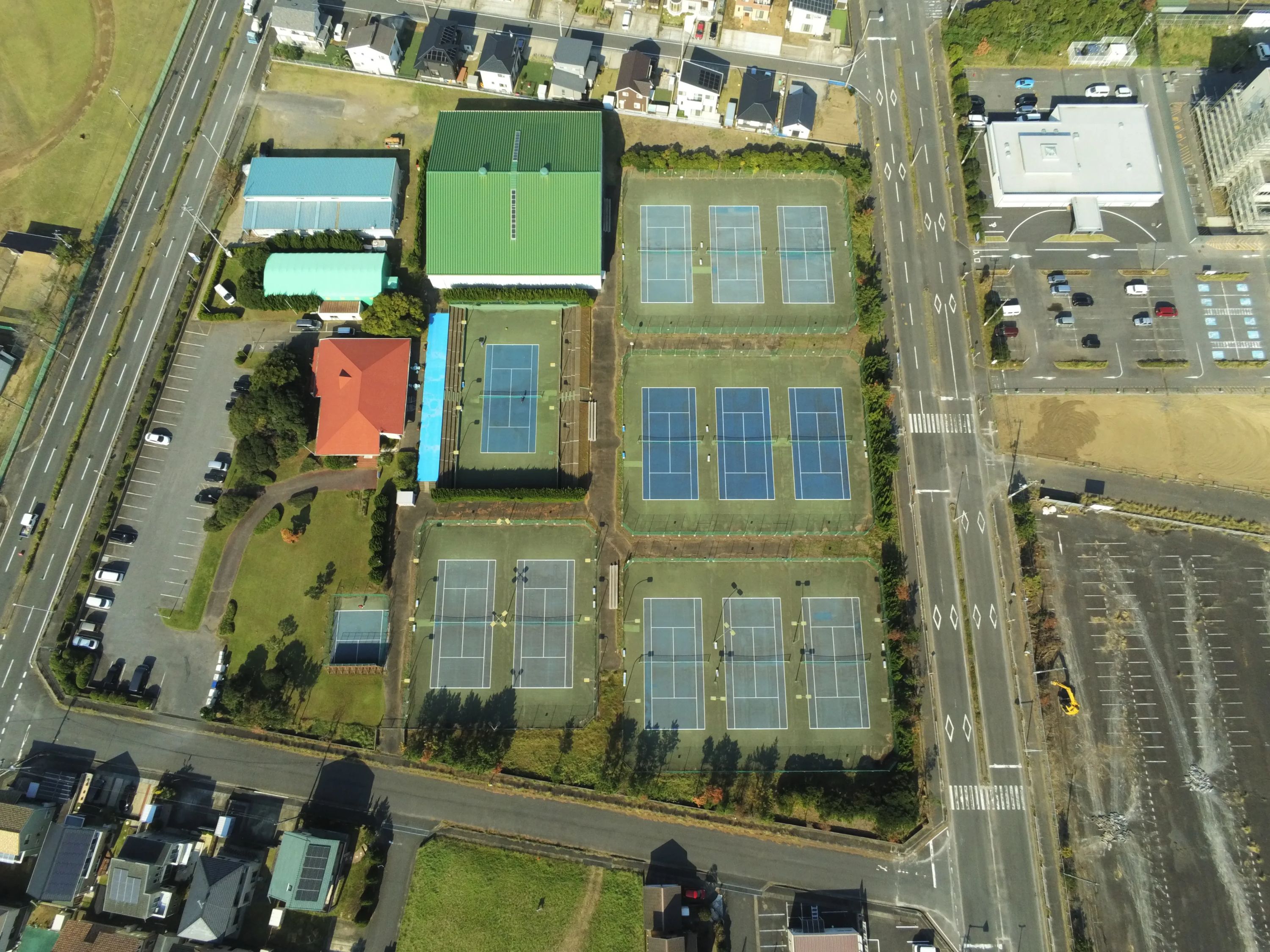 トップインドアステージテニスポート・波崎 テニスのサムネイル画像 3