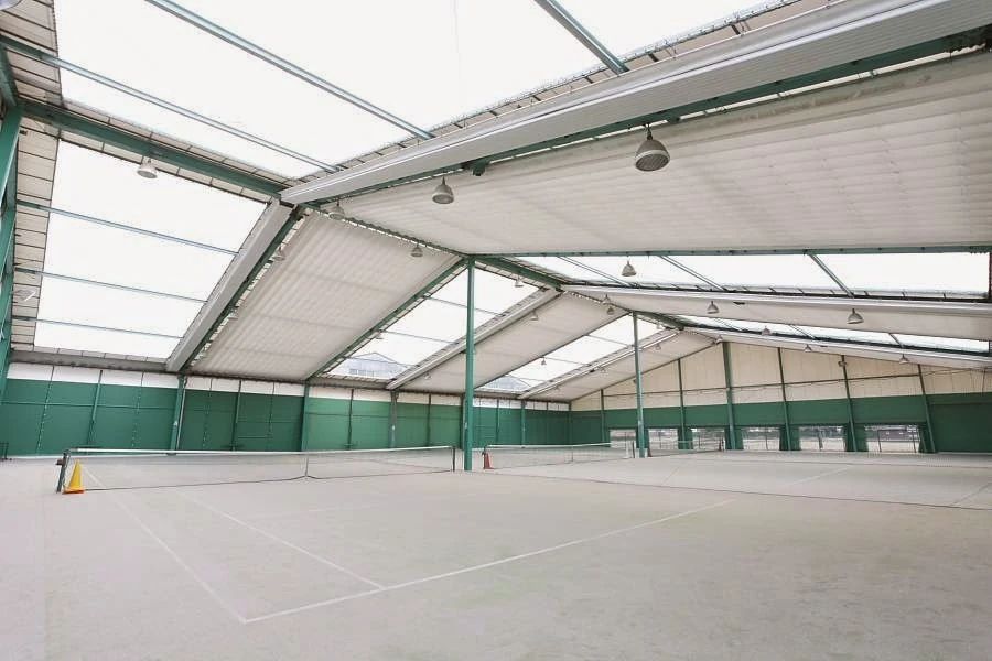 若鳩インドアテニスクラブ 半頭教室のサムネイル画像 2