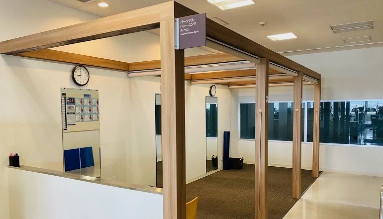 RENAISSANCE(ルネサンス) テニス スポーツクラブルネサンス 岐阜LCワールド24のサムネイル画像 2