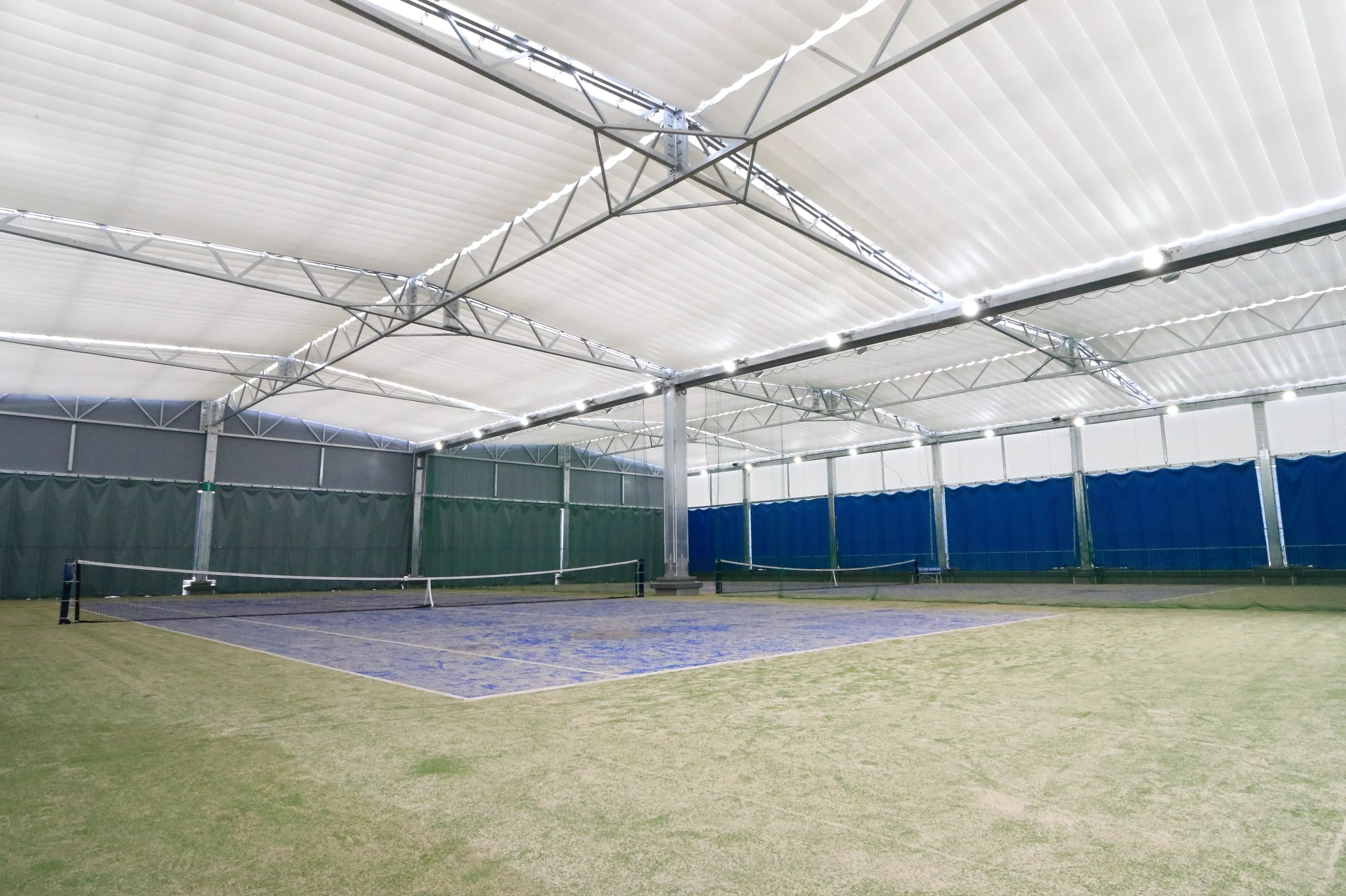 テニススクール・ノア 大阪茨木校のメイン画像