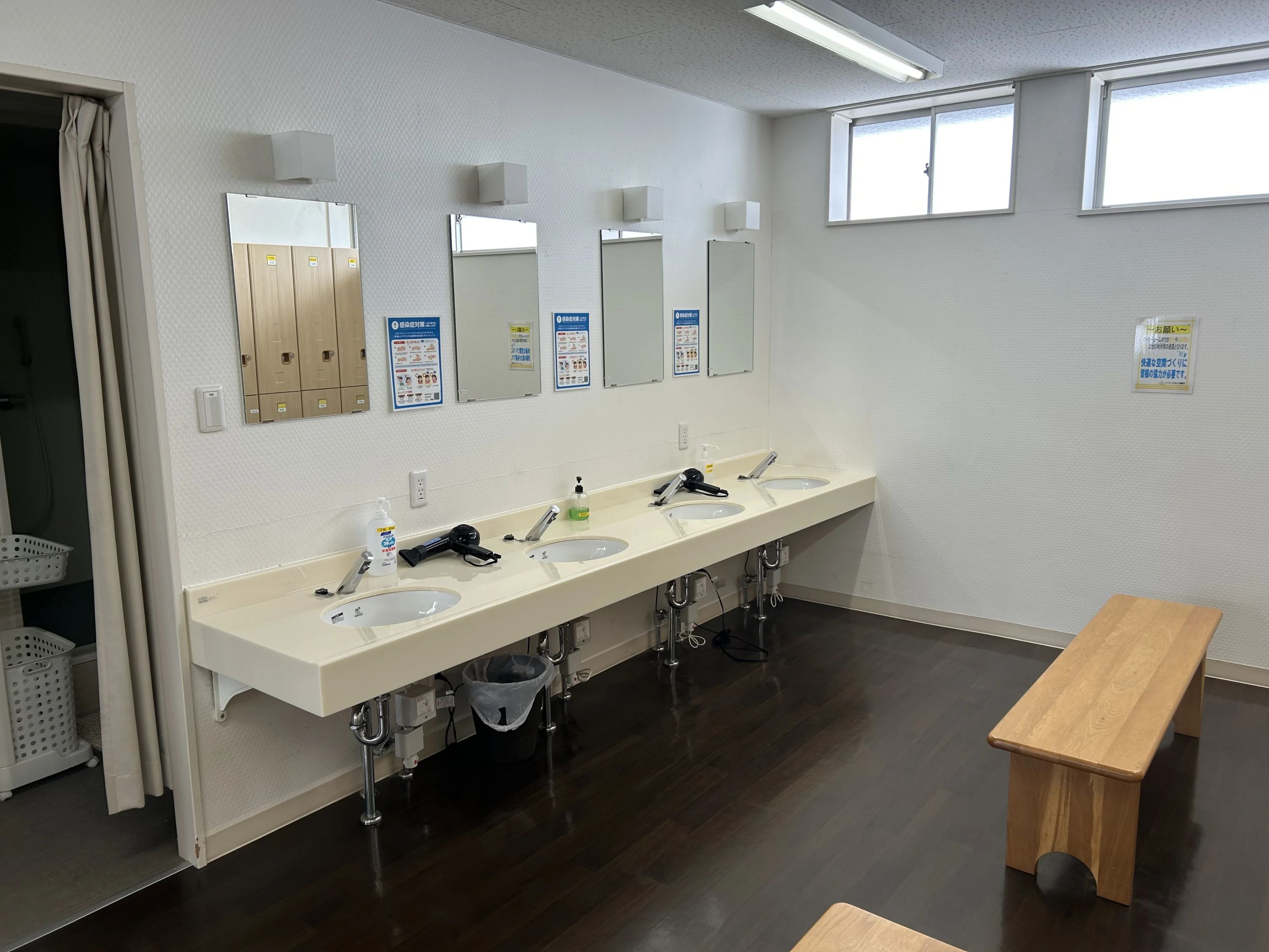 テニスクラブ コ・ス・パ 神崎川のサムネイル画像 3