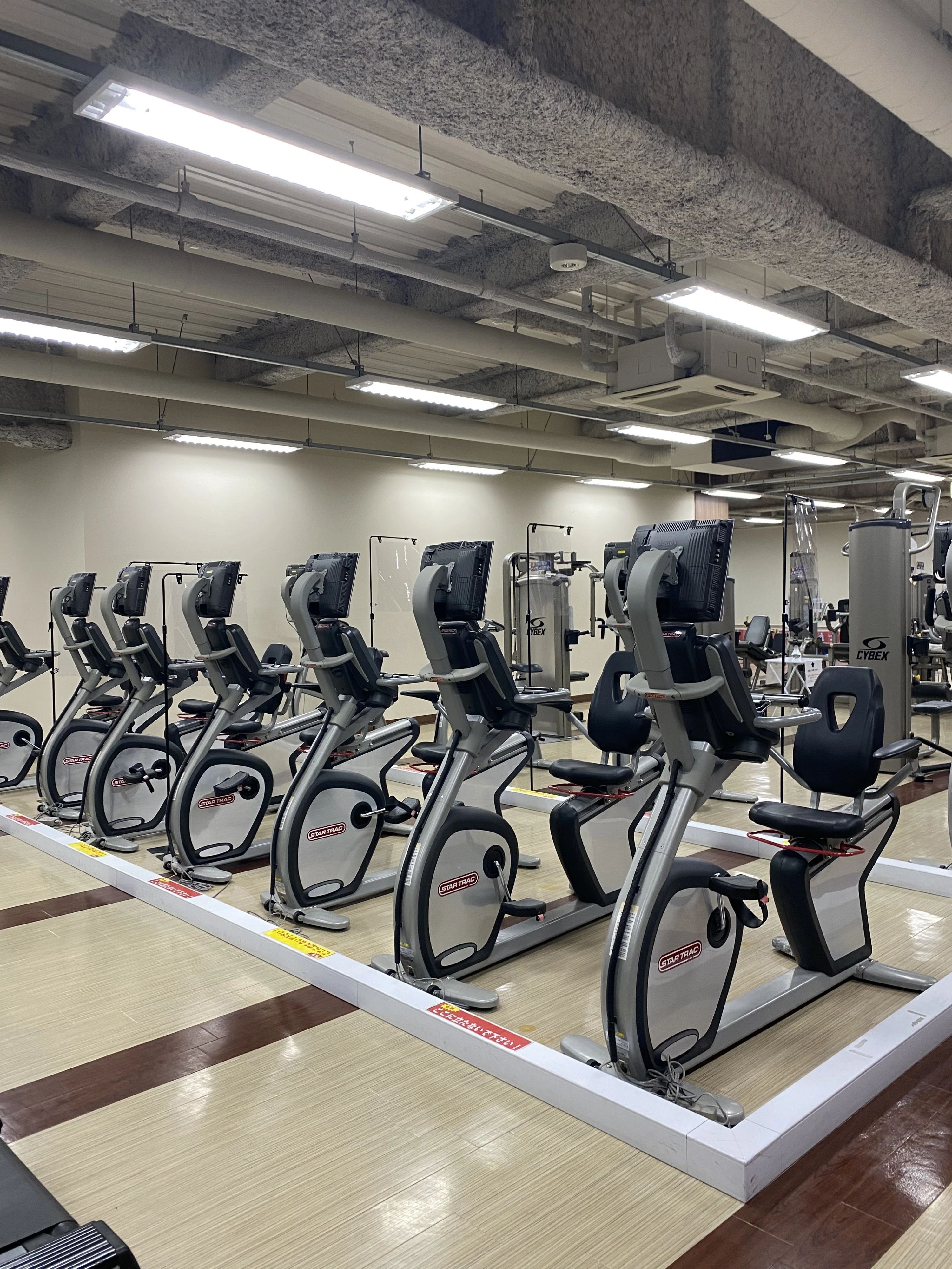 コパンスポーツクラブ テニス 須磨海浜公園店のサムネイル画像 4