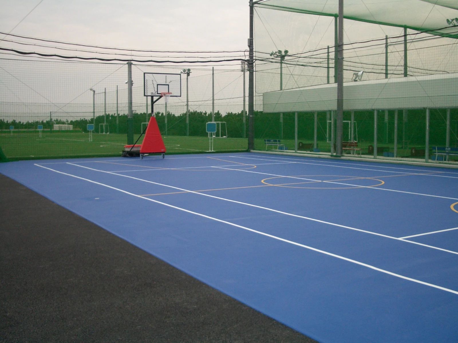 ミズノスポーツサービス テニス ミズノスポーツプラザ潮芦屋のサムネイル画像 4