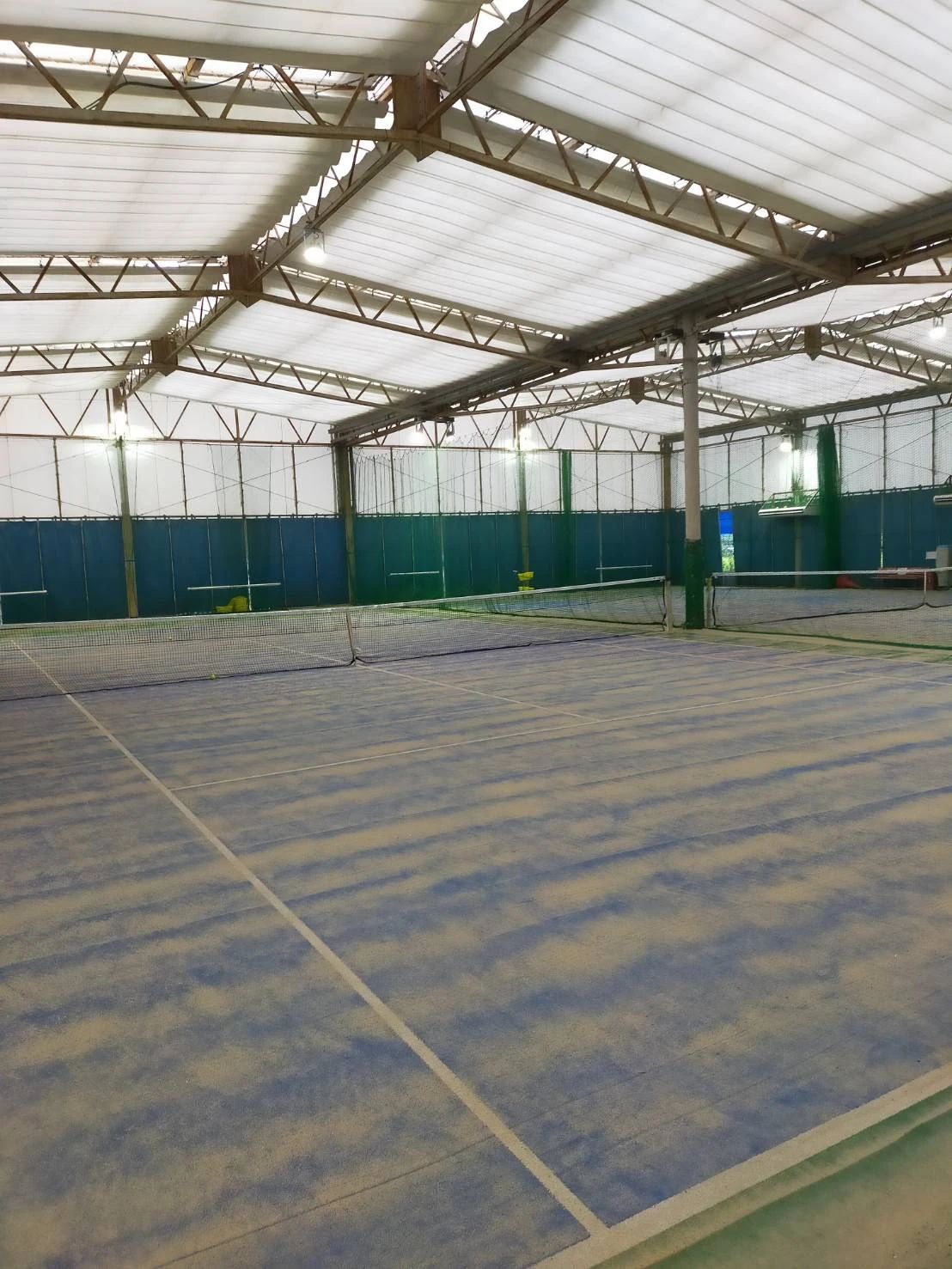 INTERNATIONAL SPORTS(インターナショナルスポーツ) テニス 学園前のサムネイル画像 3