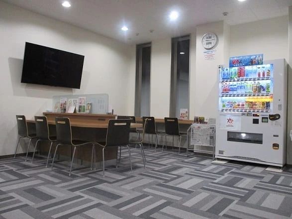 スポーツクラブ ルネサンス テニス 広島東千田24のサムネイル画像 4