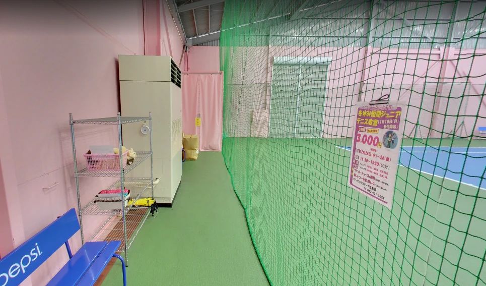 みなみ坂テニススクール 五日市テニスクラブ会場のサムネイル画像 4