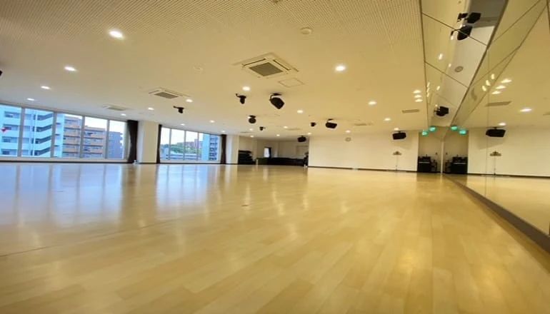 RENAISSANCE(ルネサンス) テニス スポーツクラブ&スパ ルネサンス 福岡大橋24のサムネイル画像 2