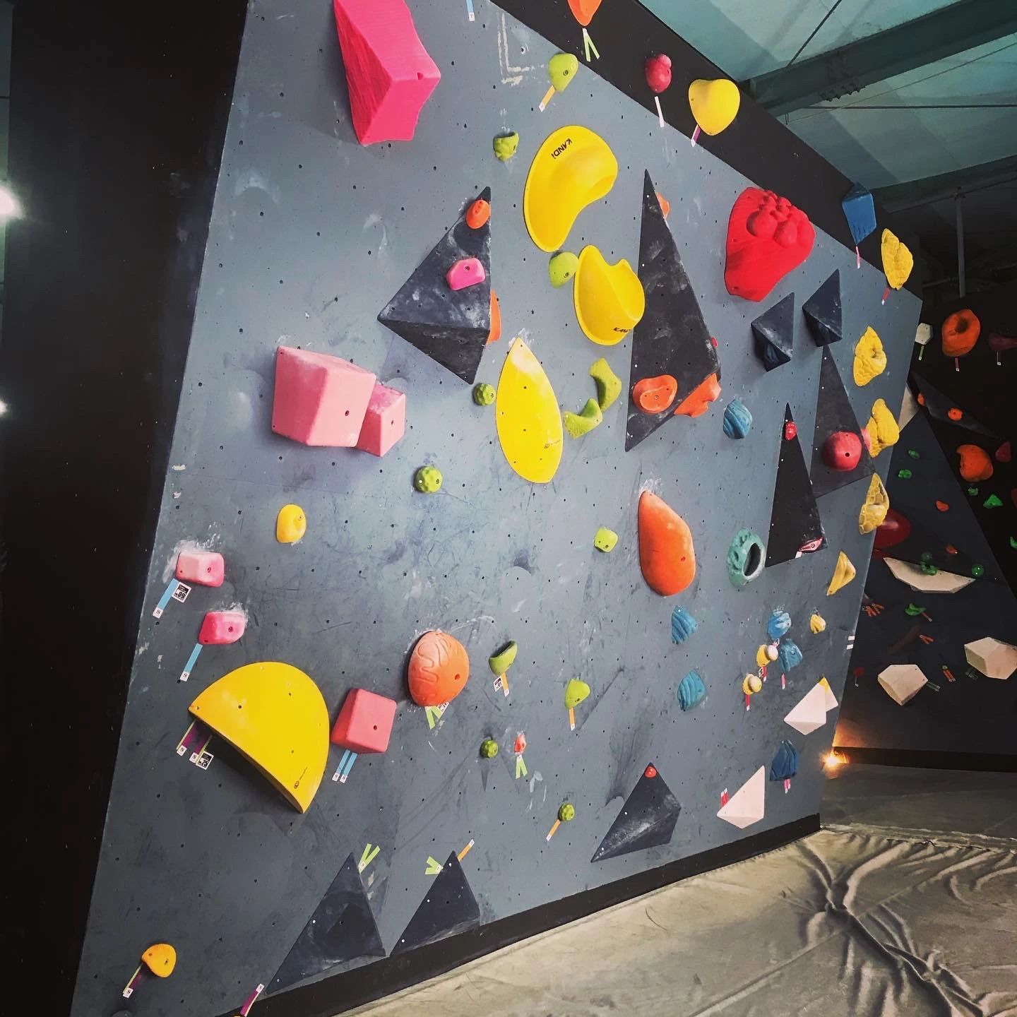 2ND WALLY BOULDERING 石堂教室のメイン画像
