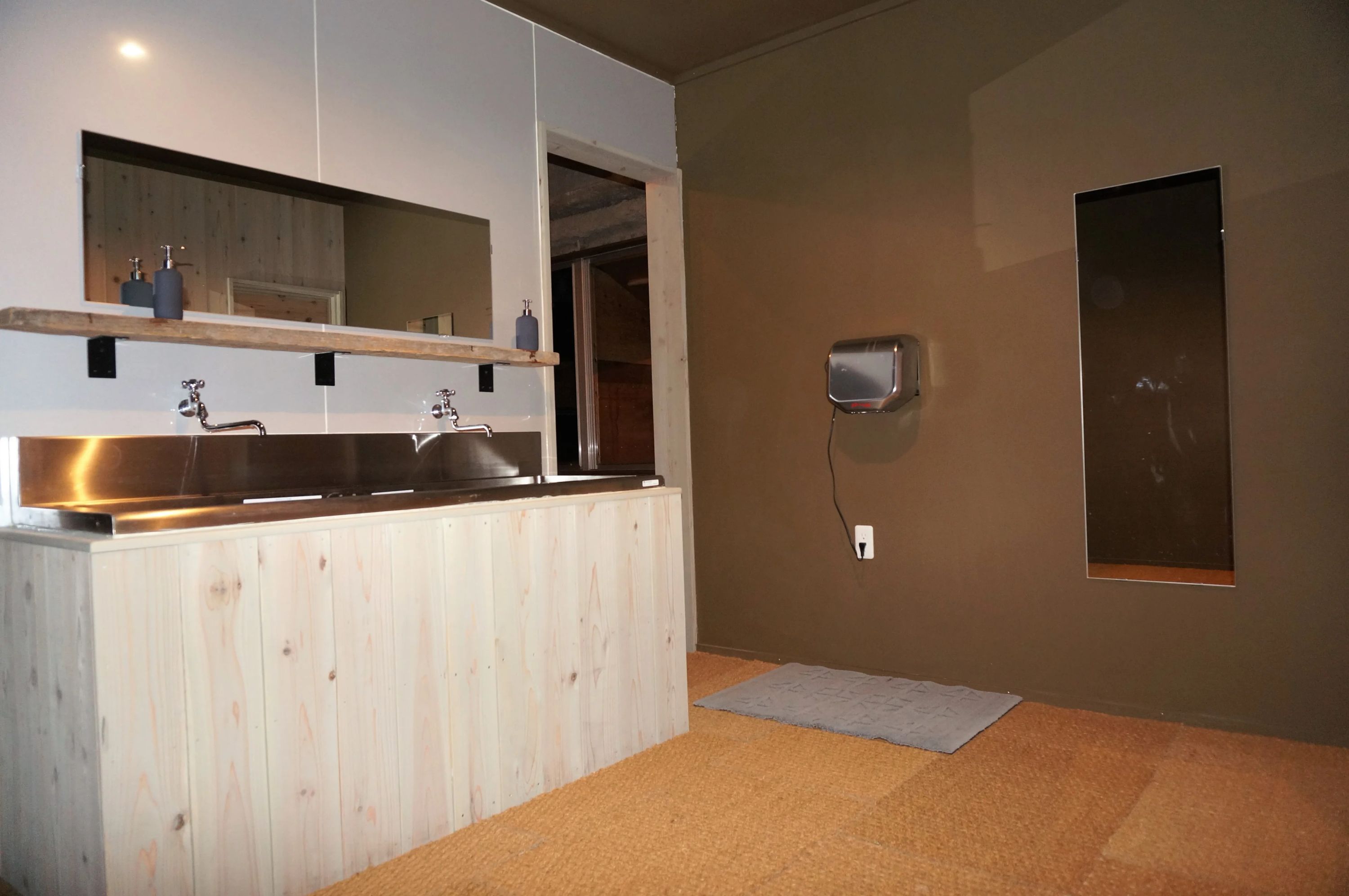 Crager’s奥州水沢 ボルダリング 横町教室のサムネイル画像 5