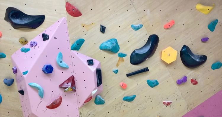 スポーツクライミングジム　エキサイティング三茶 ボルダリング 三軒茶屋教室のメイン画像