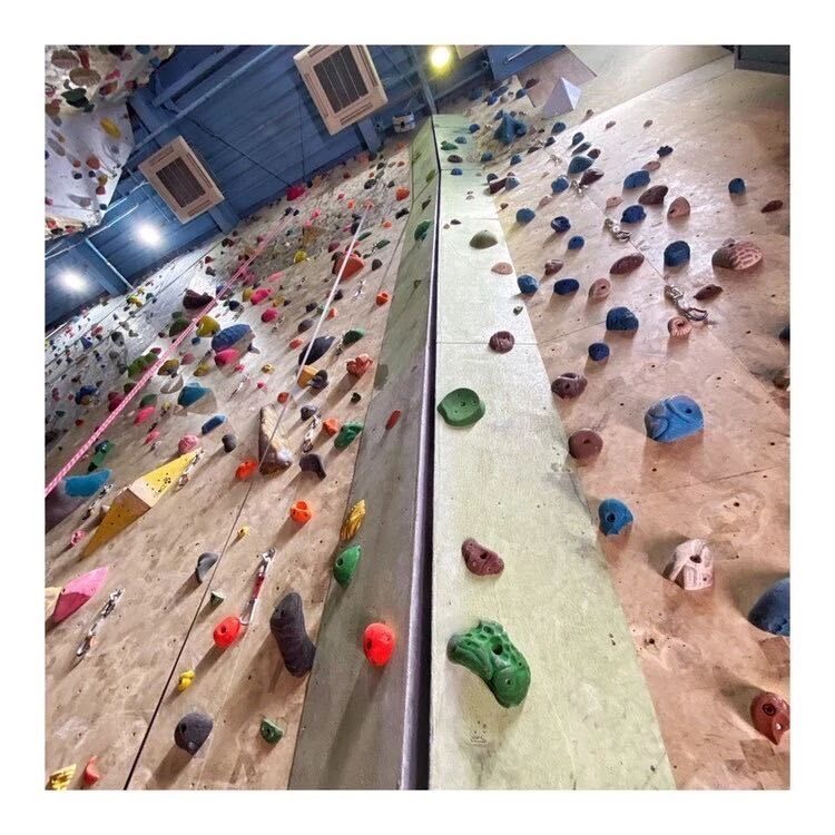 ROCKLANDS(ロックランズ) ボルダリング 東葛西教室のサムネイル画像 2