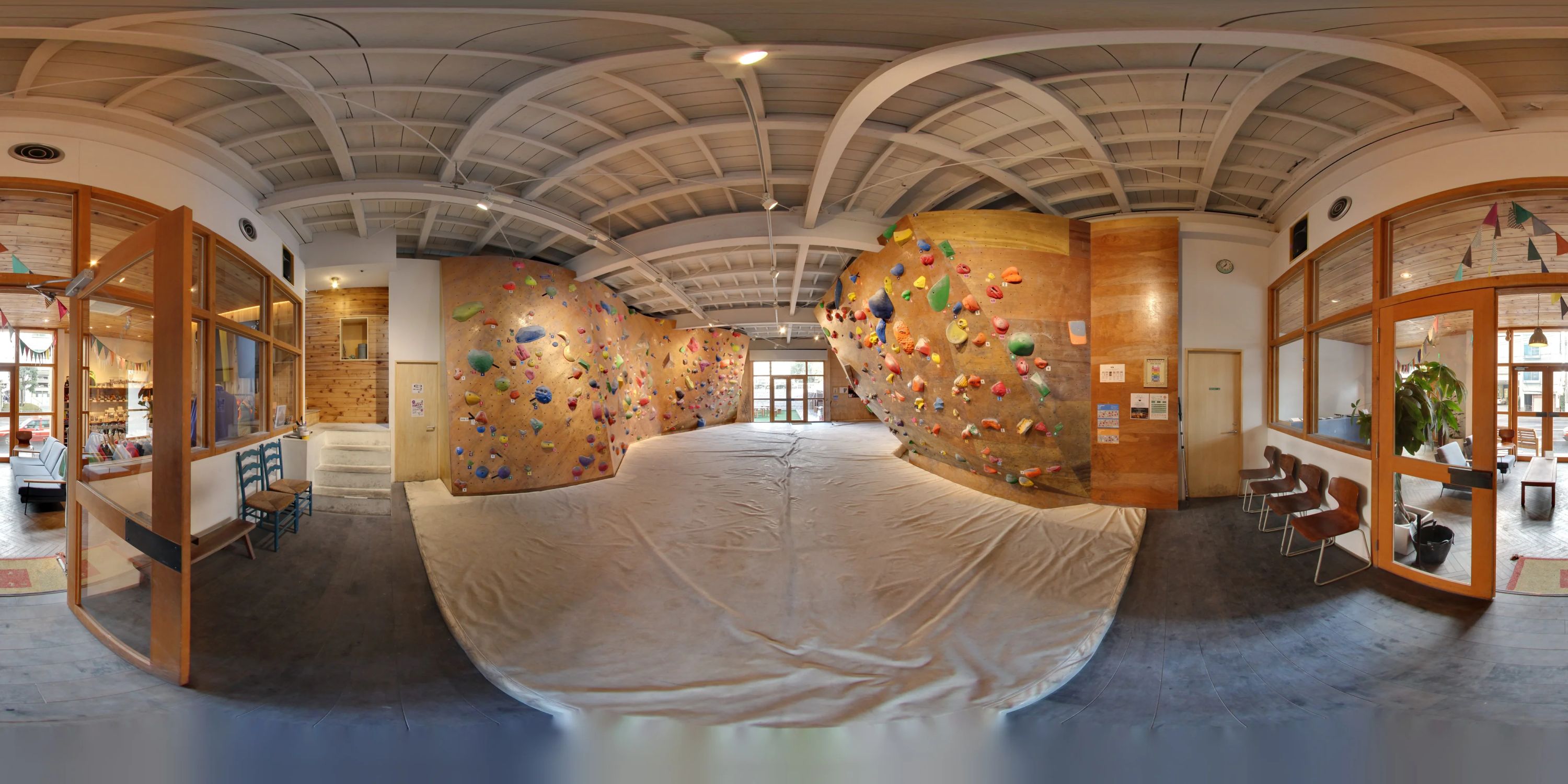 フィッシュ＆バード ボルダリング 東陽教室のサムネイル画像 3