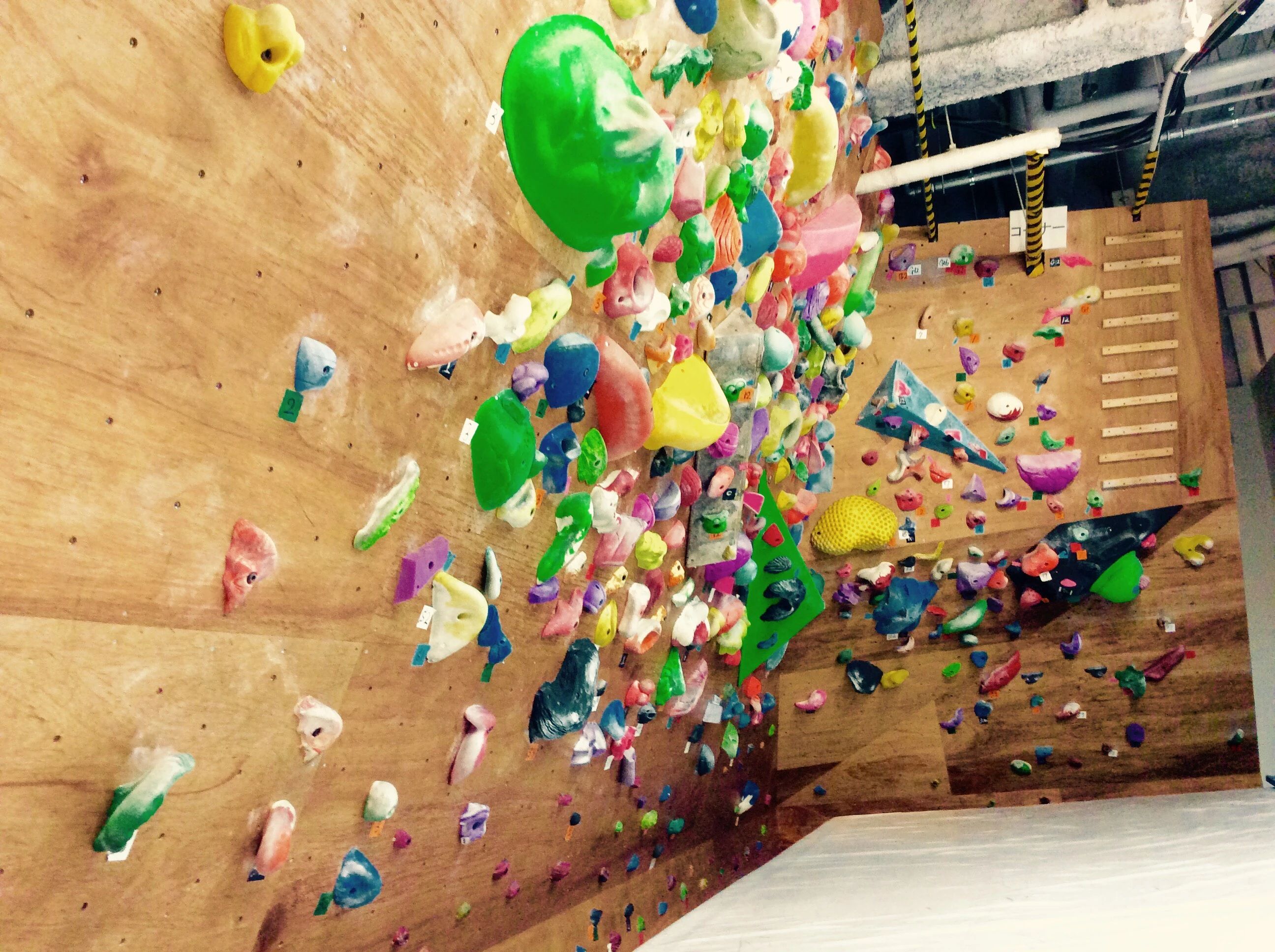 ROCK CUBE ボルダリング 南越谷教室のサムネイル画像 3