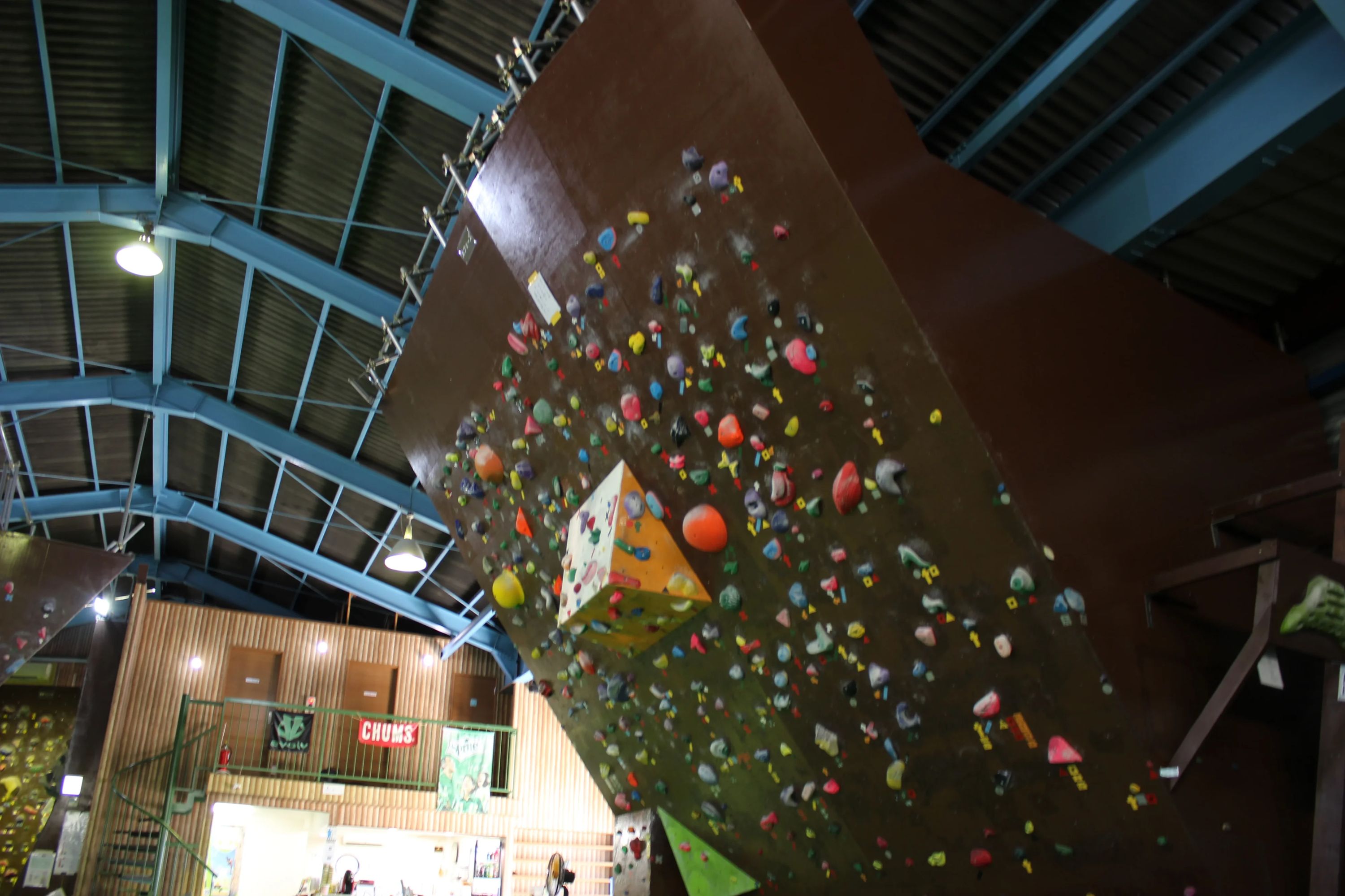 クライミングパーク カルチェロッシュ ボルダリング 二ツ木教室のサムネイル画像 3