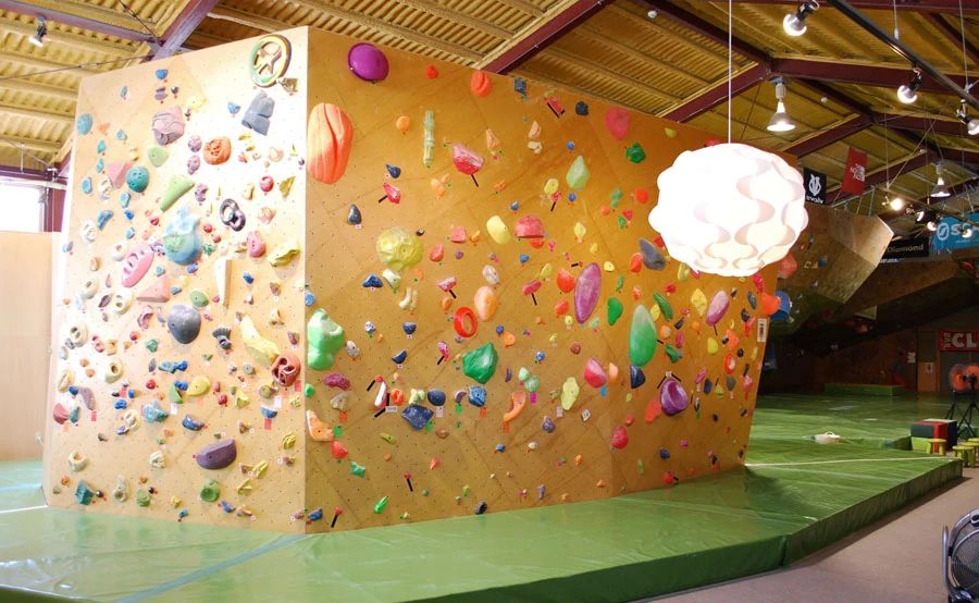 Edge and Sofa ボルダリング 島内教室のサムネイル画像 5