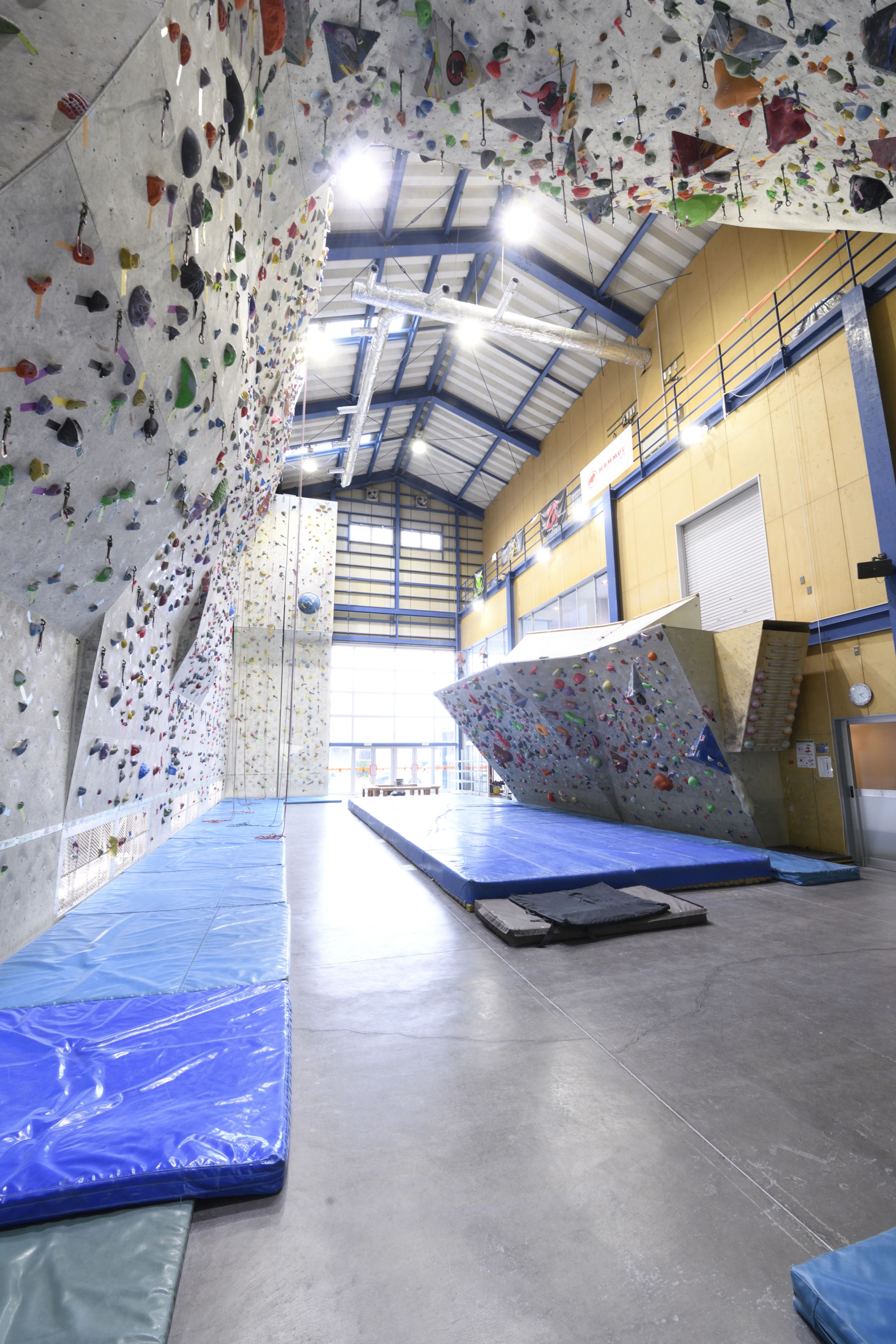 スクエアクライミングセンター ボルダリング 中田教室のサムネイル画像 3