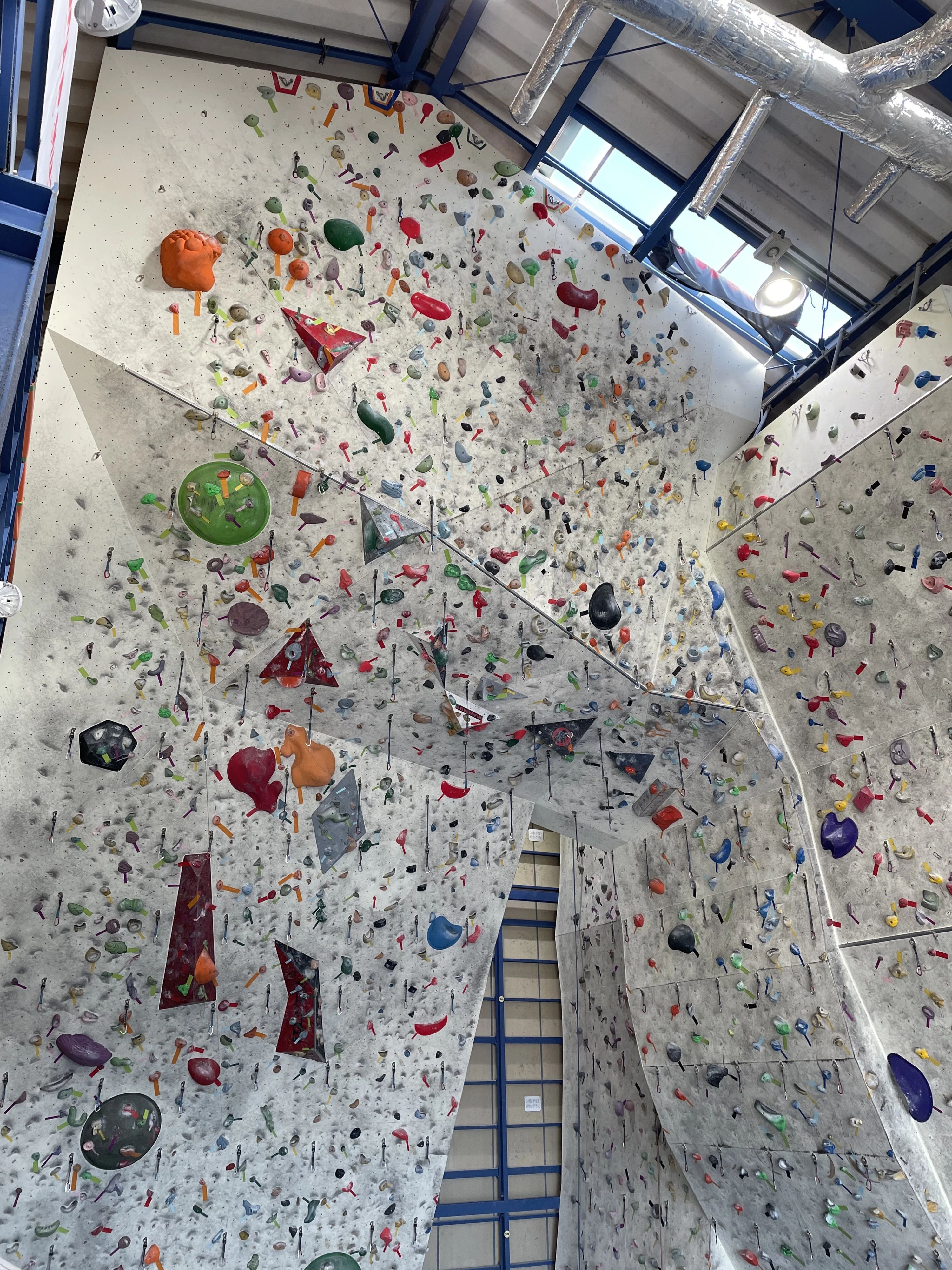 スクエアクライミングセンター ボルダリング 中田教室のサムネイル画像 5