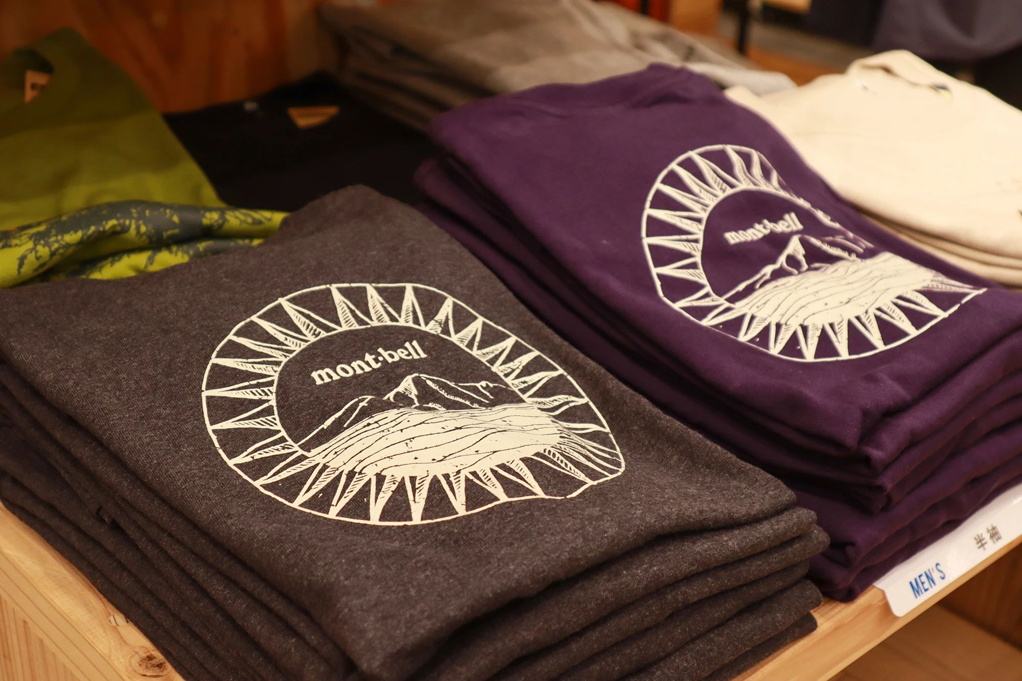 SWENクライミングウォール ボルダリング 三島店のサムネイル画像 3