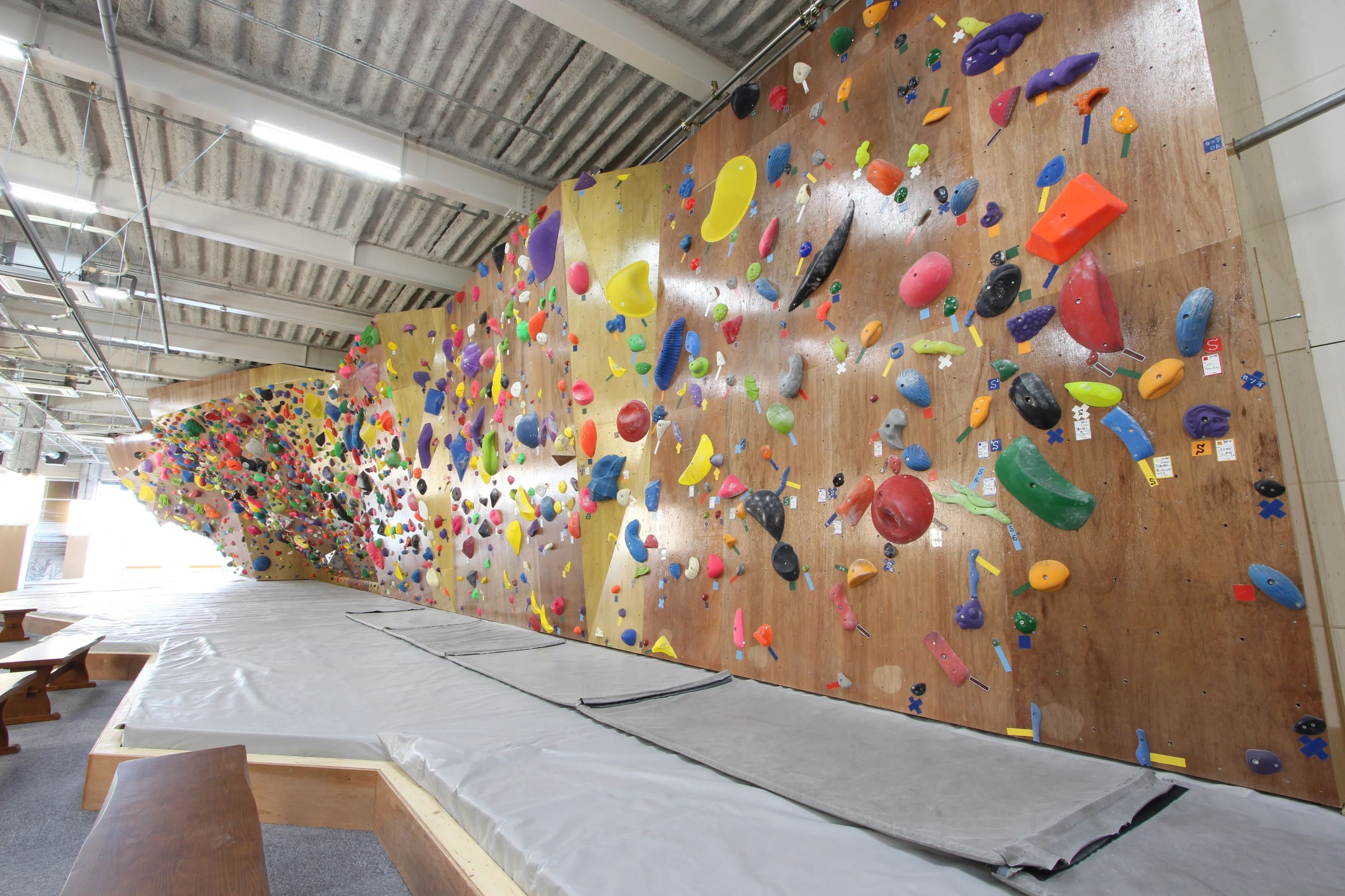 ClimbingJAM ボルダリング 浜松店のサムネイル画像 3