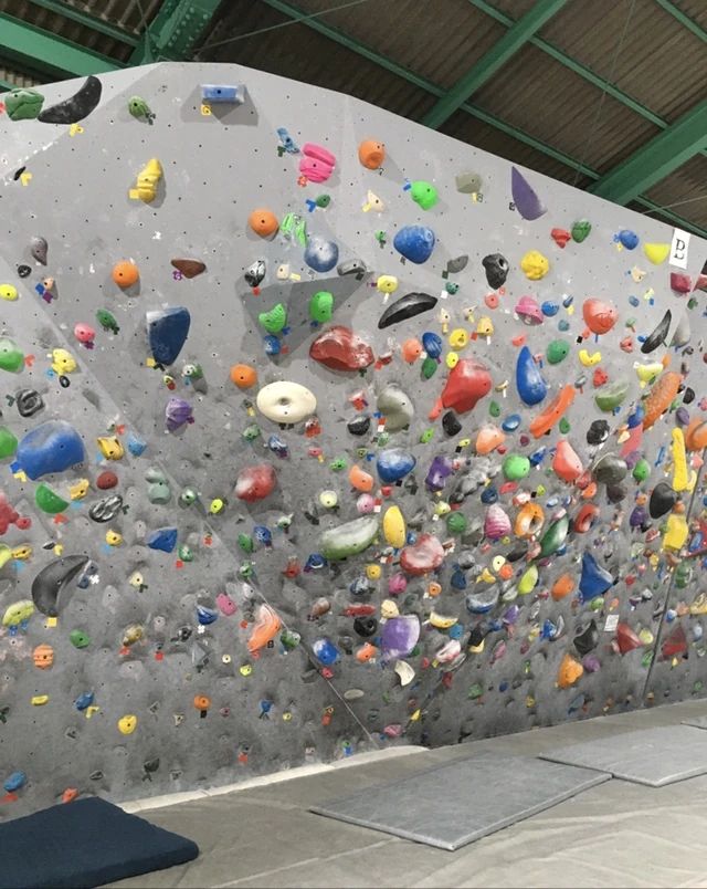 Sunny Dipper Climbing ボルダリング 度会郡玉教室のサムネイル画像 2