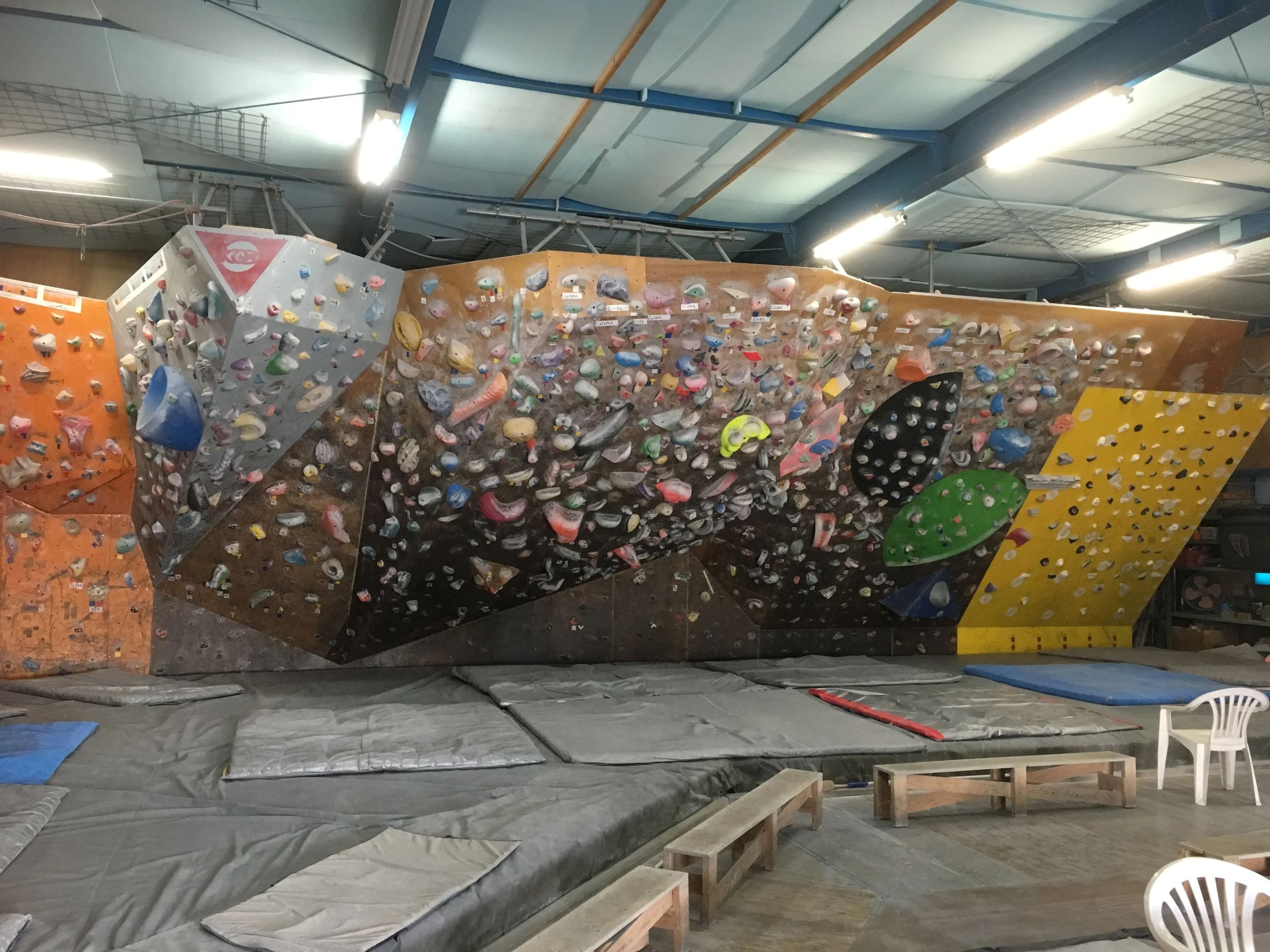 キオラブロズ ボルダリング 西明石店のサムネイル画像 5