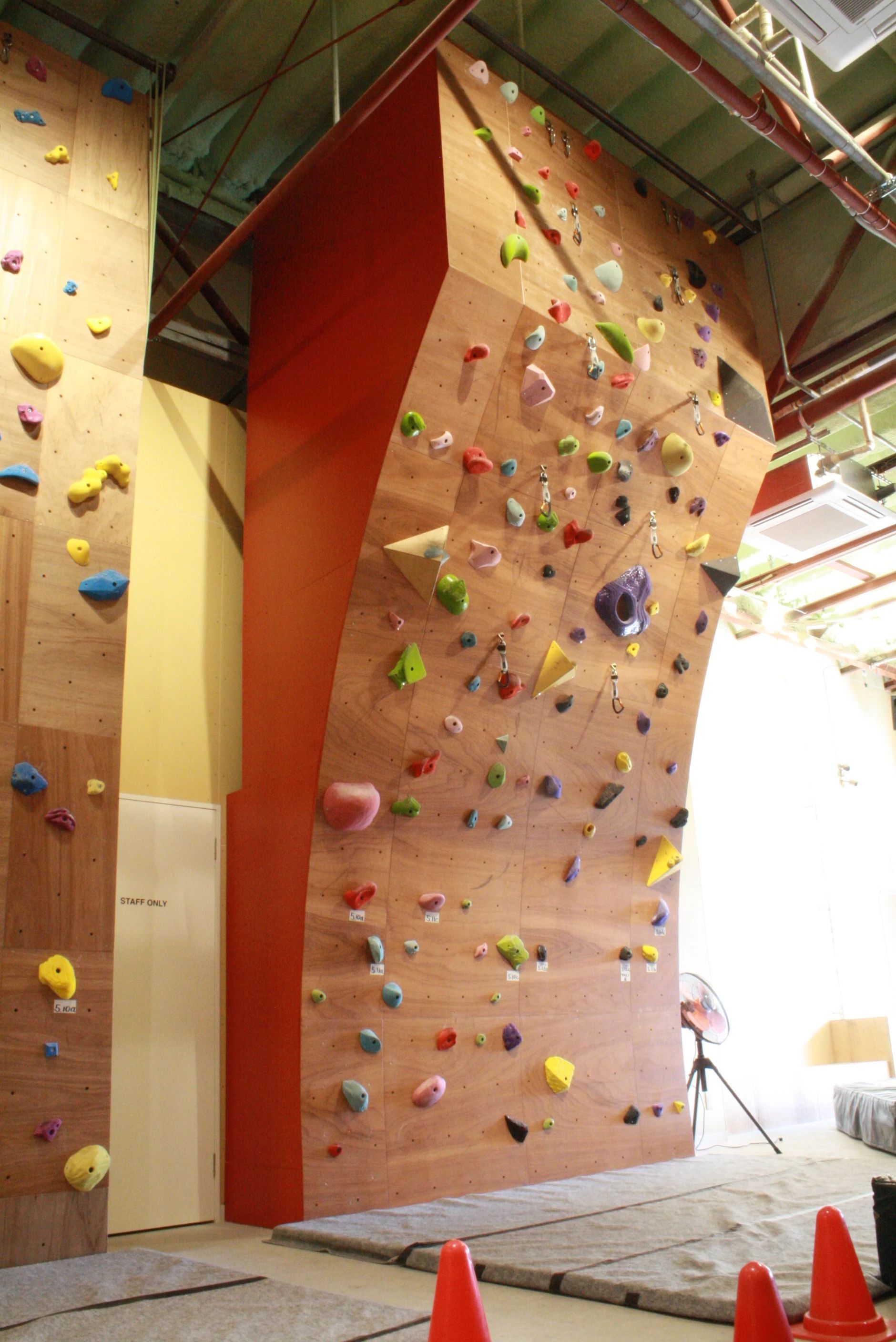 ブラボークライミング 福岡西教室のサムネイル画像 3