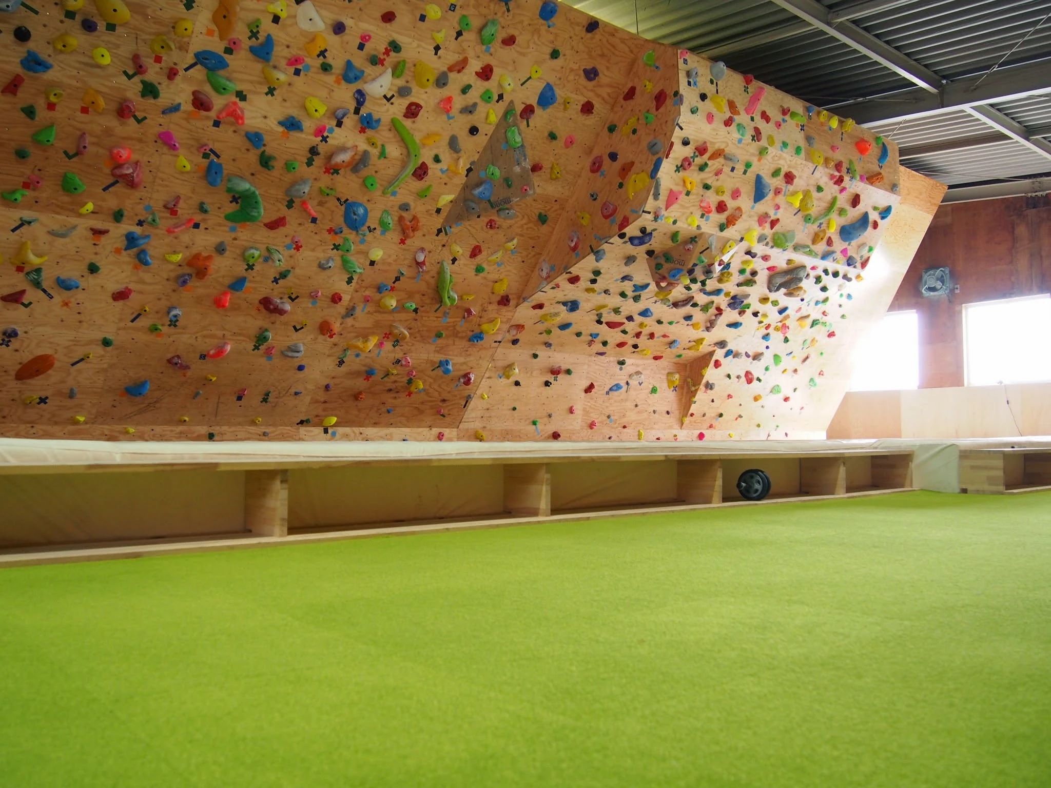 モノクライミング ボルダリング 博多教室のサムネイル画像 2