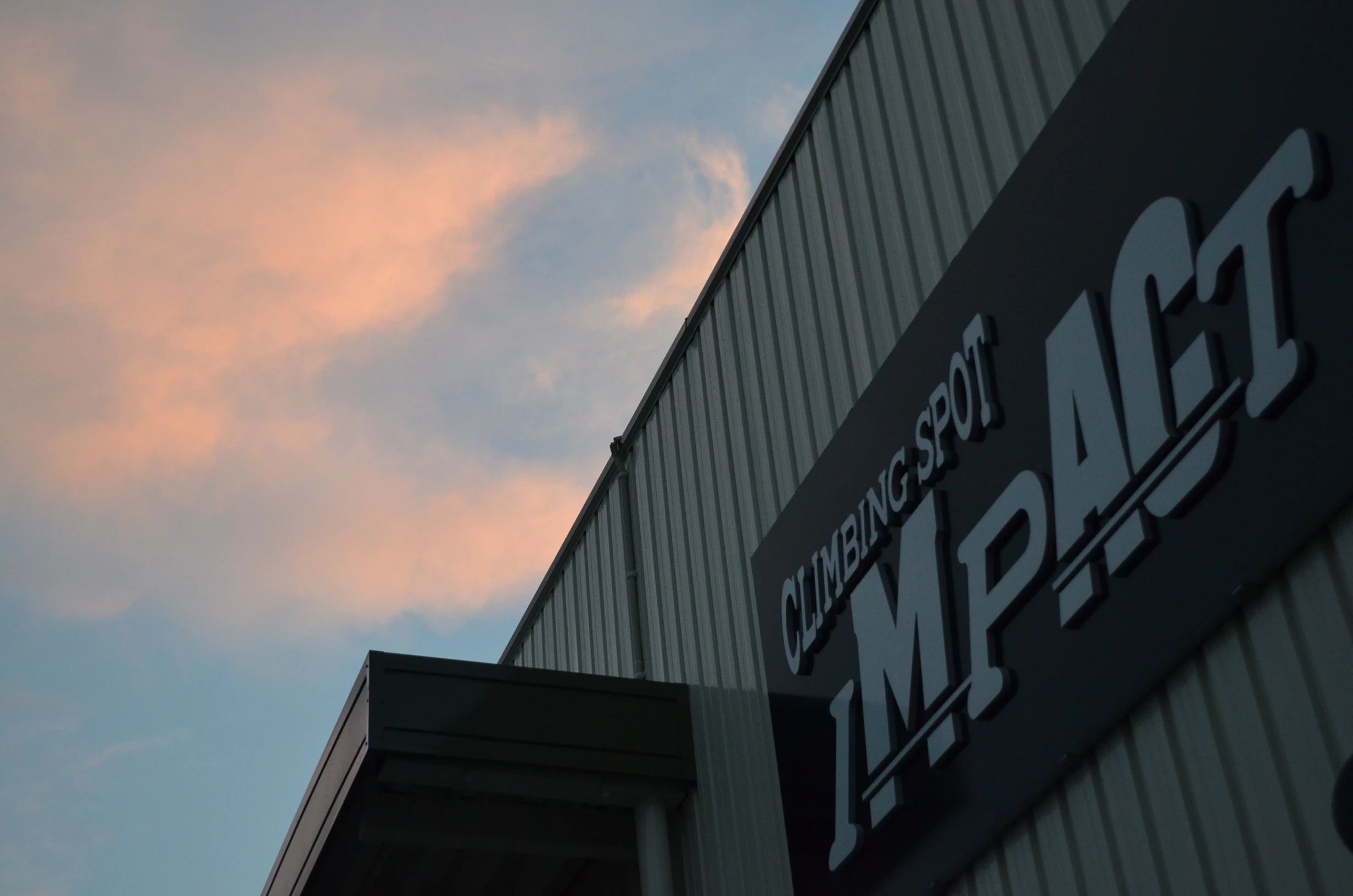 iMpACt ボルダリング 佐賀教室のメイン画像