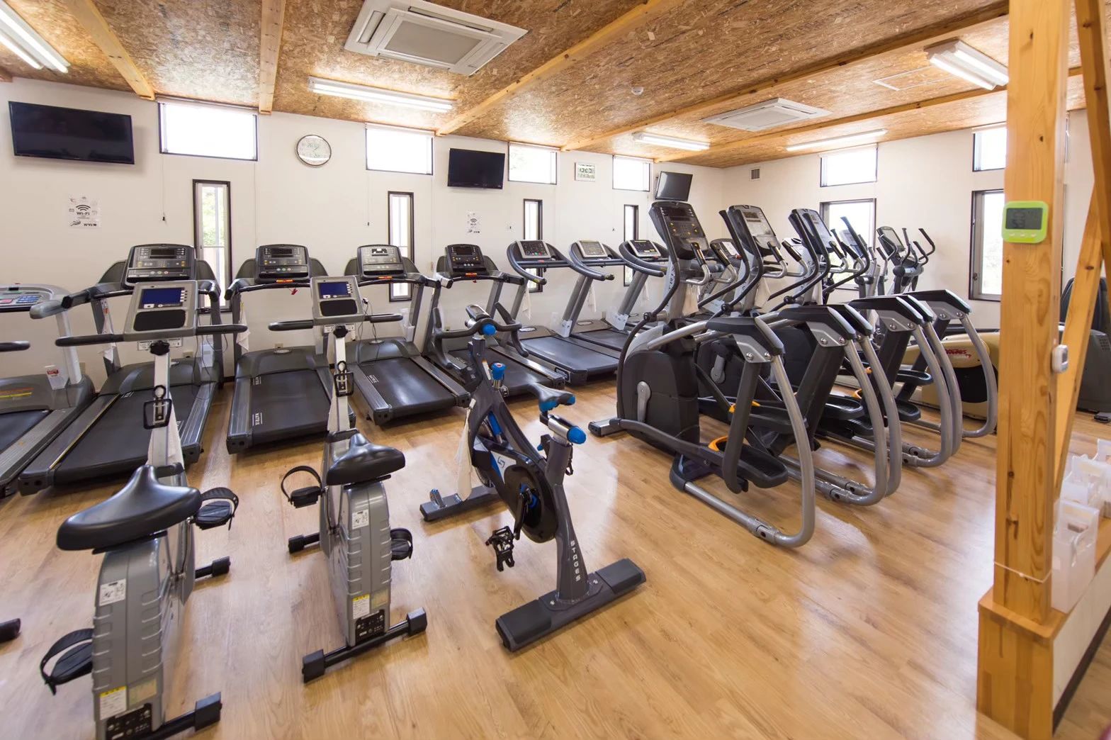 フィットネスクラブTFC ボルダリング 高鍋教室のサムネイル画像 5