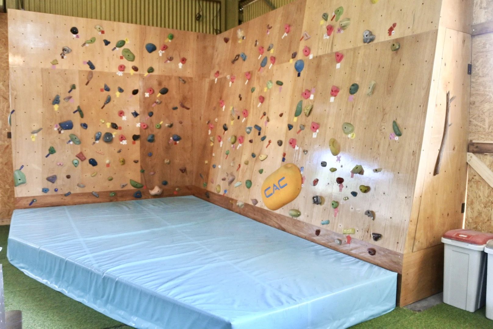 BANJAT boudlering ボルダリング 大中教室のサムネイル画像 2