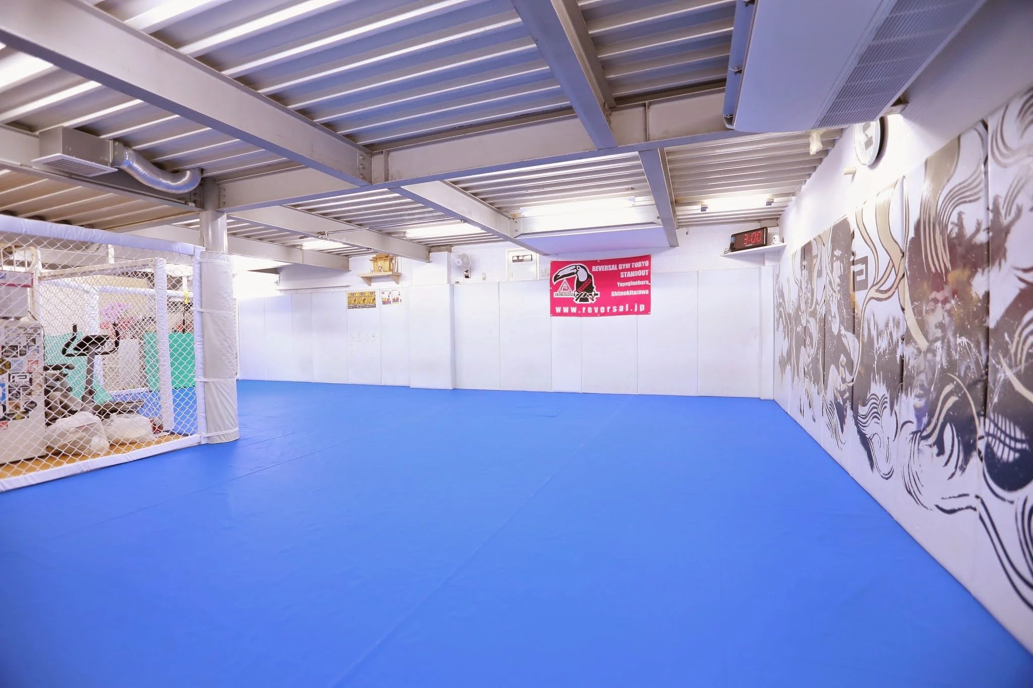 Standout(スタンドアウト) キックボクシング 代々木上原スタジオのサムネイル画像 3