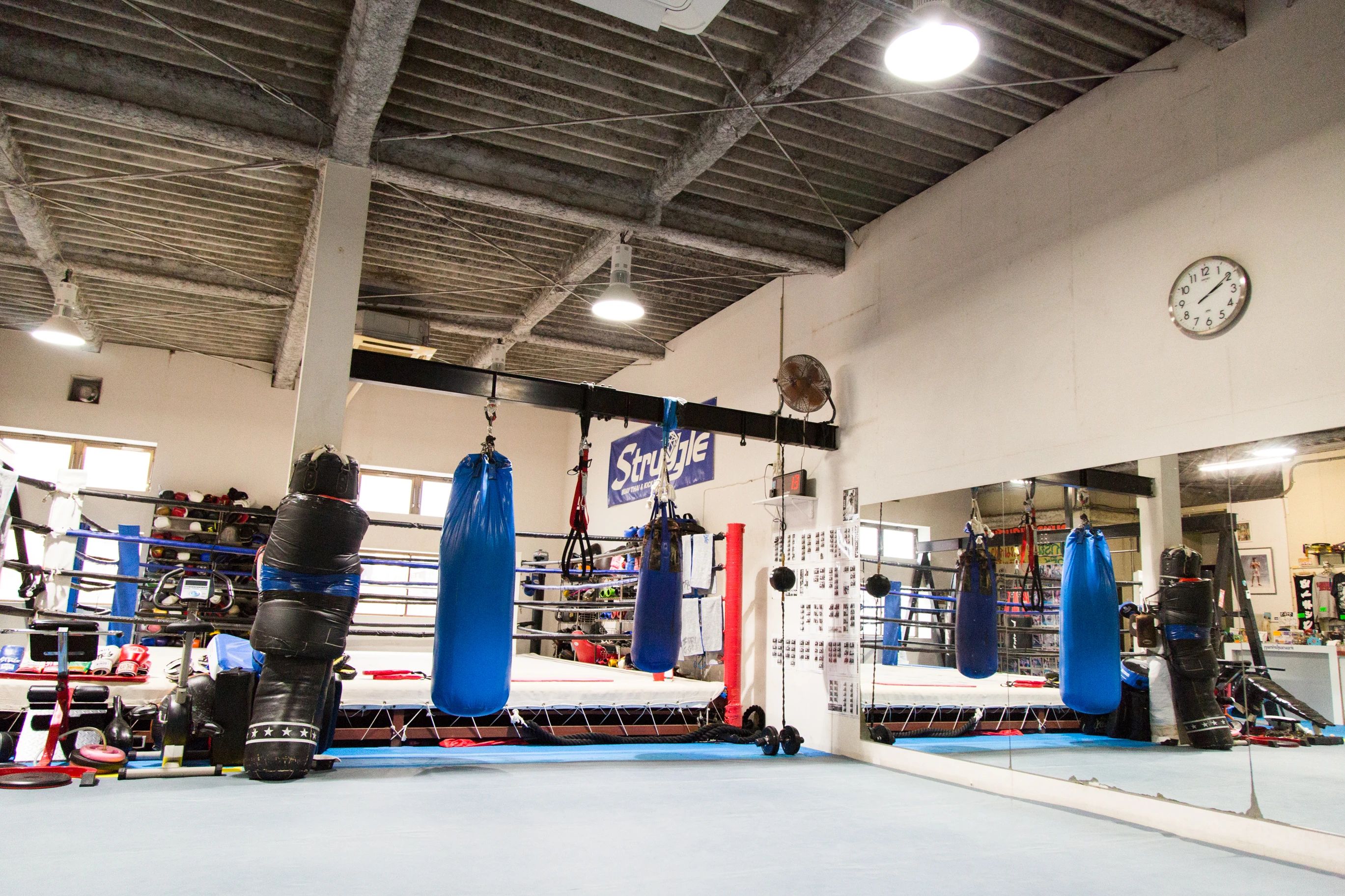 STRUGGLE(ストラグル) キックボクシング 業平教室のサムネイル画像 2