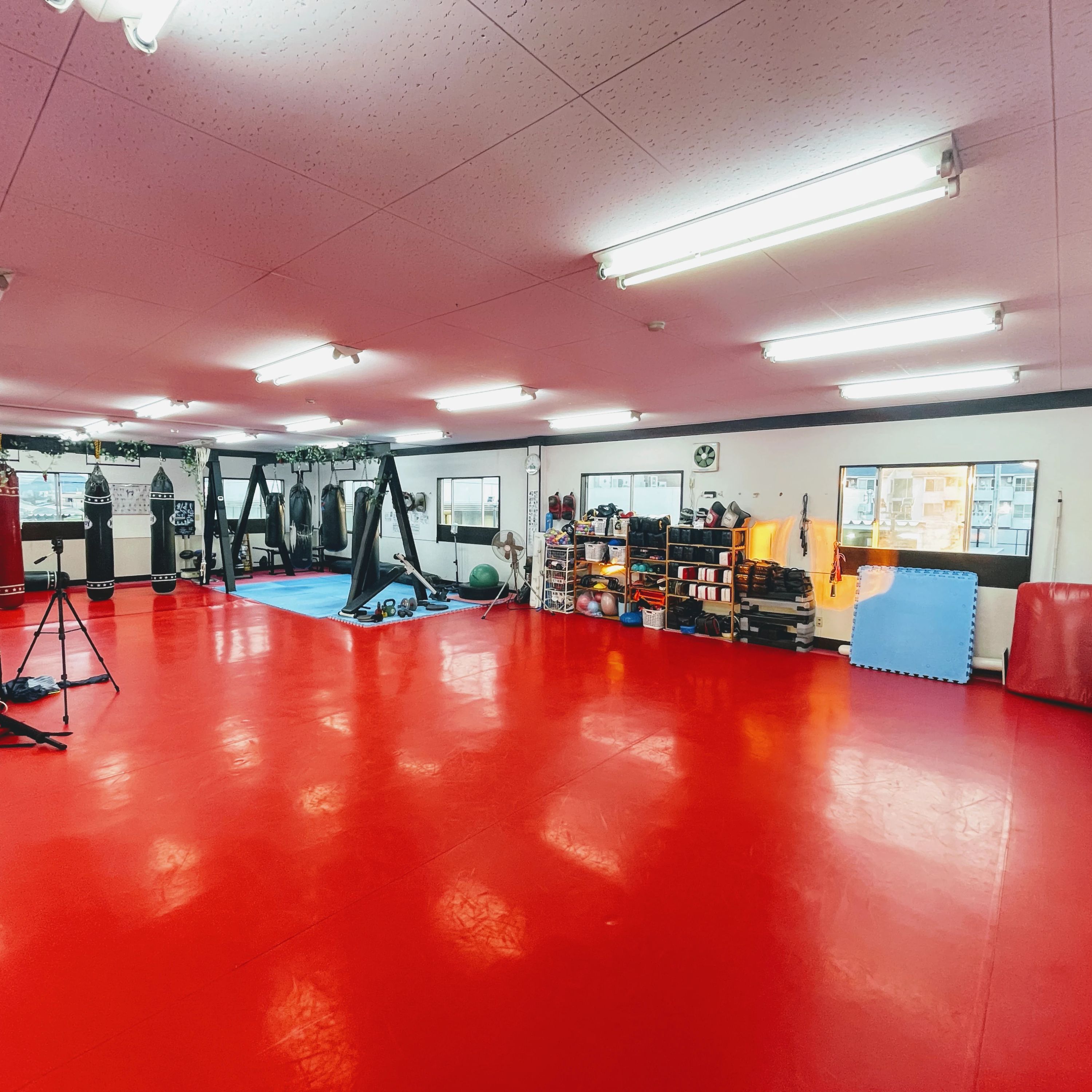 T-KIX GYM(ティーキックスジム) キックボクシング 南町教室のサムネイル画像 2