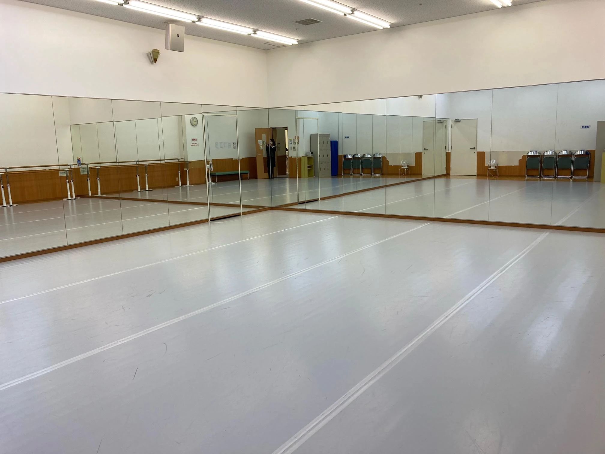 JEUGIA(ジュージヤ)カルチャーセンター バトントワリング 光明池のサムネイル画像 3