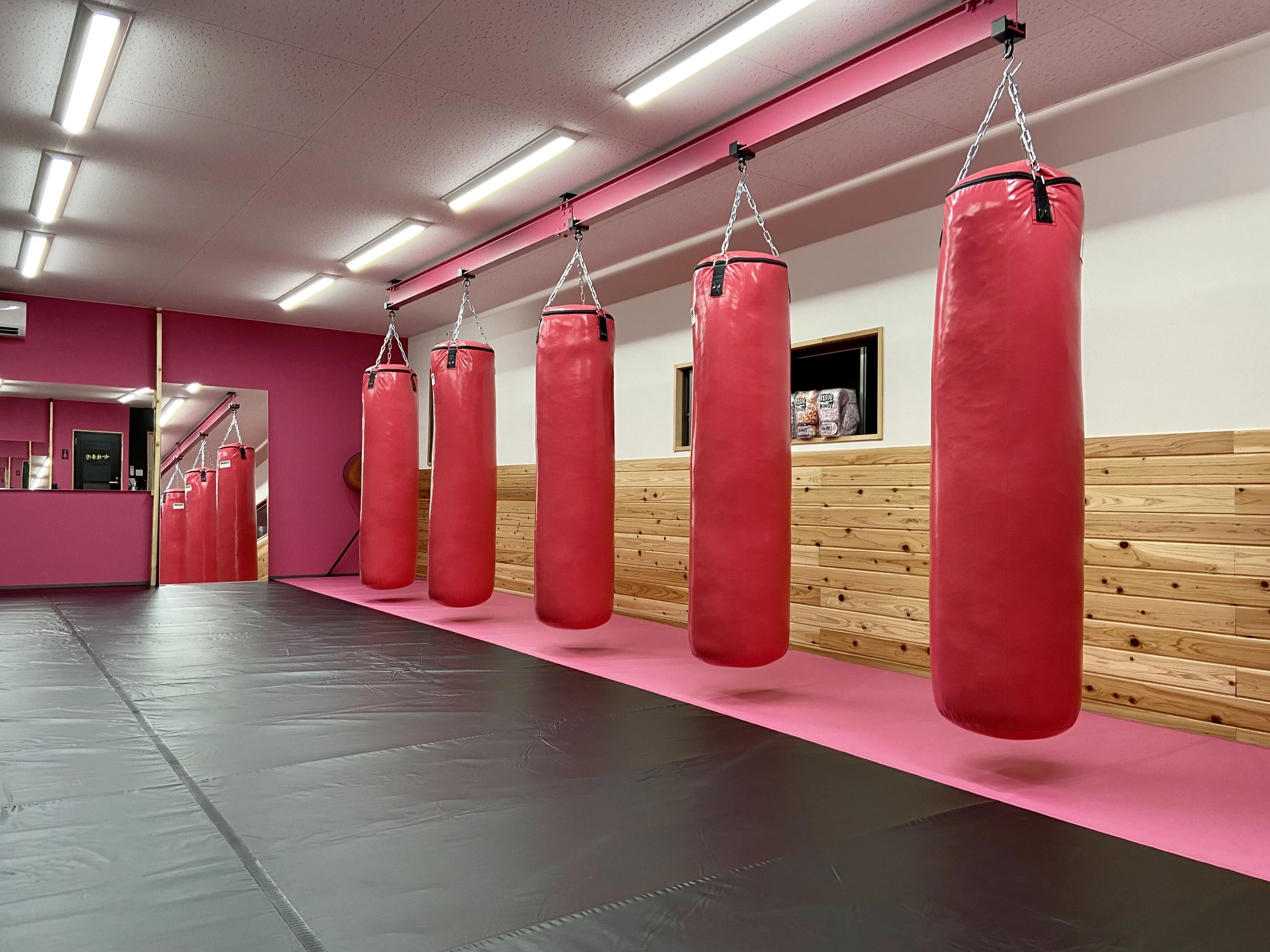 Maynish(メイニッシュ) キックボクシング 大萱教室のサムネイル画像 3