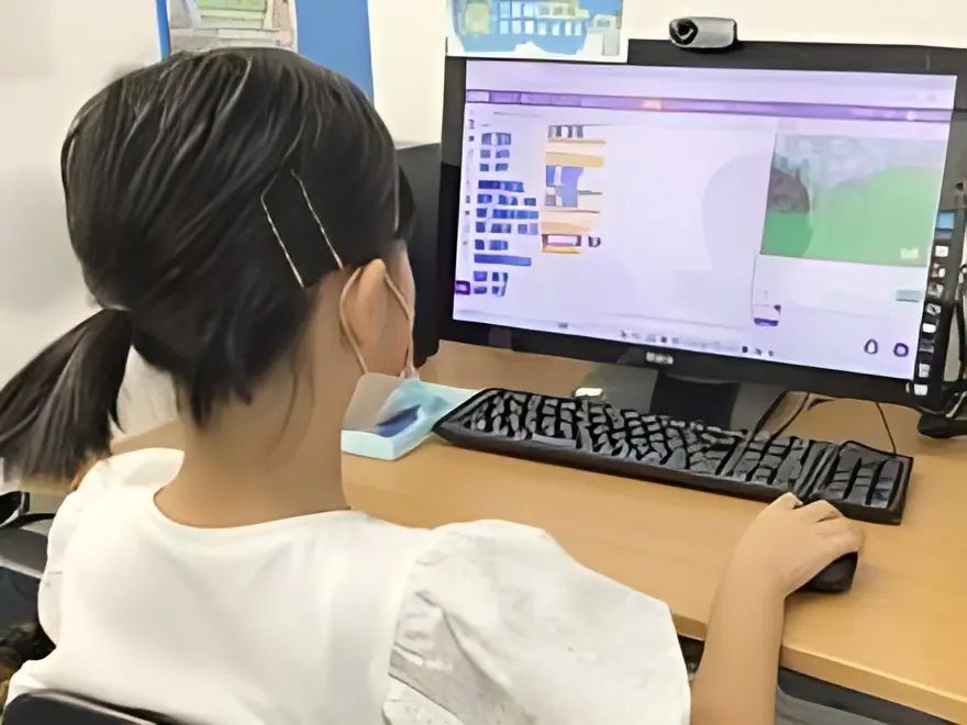 STAR Programming SCHOOL ダイエー北野田教室のサムネイル画像 3