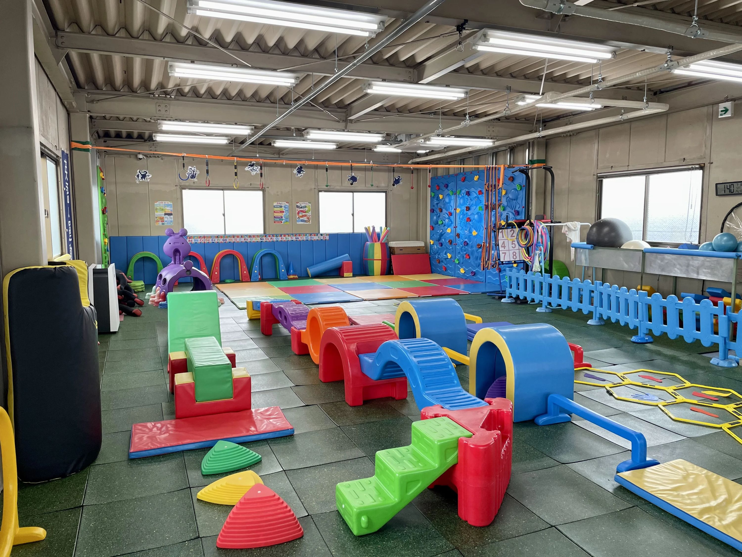 Kiwi English School (キーウィ英会話スクール) 東野校のサムネイル画像 3