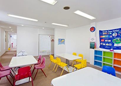 Royal Hybrid Academy(ロイヤルハイブリッドアカデミー) 英語・英会話 紅梅町教室のメイン画像