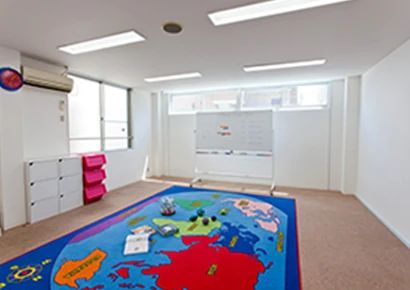 Royal Hybrid Academy(ロイヤルハイブリッドアカデミー) 英語・英会話 紅梅町教室のサムネイル画像 5