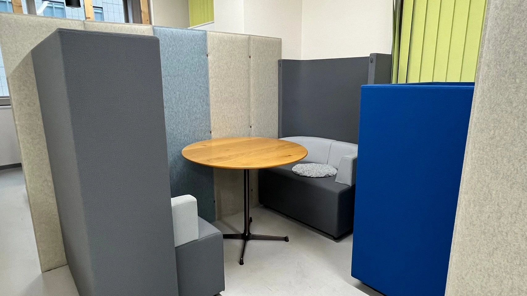 英会話スクールCLOCK 西梅田校のメイン画像