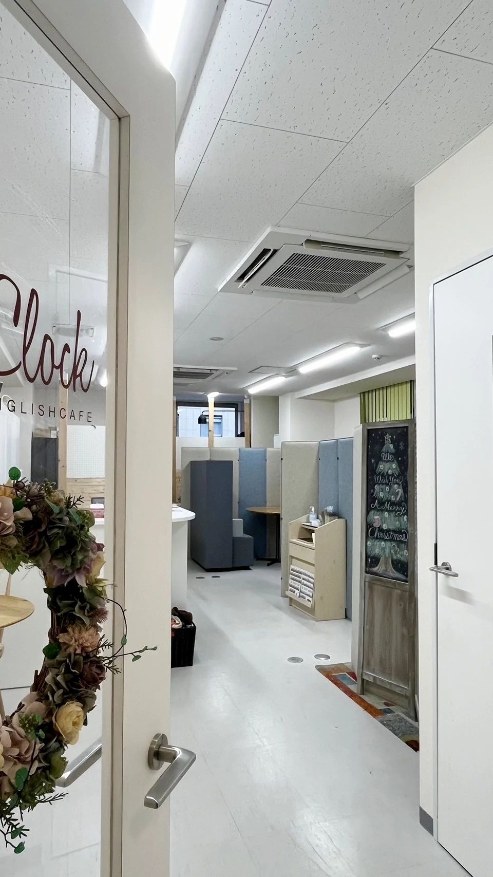 英会話スクールCLOCK 西梅田校のサムネイル画像 2