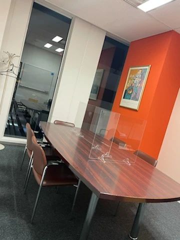 日米英語学院 梅田校のサムネイル画像 2